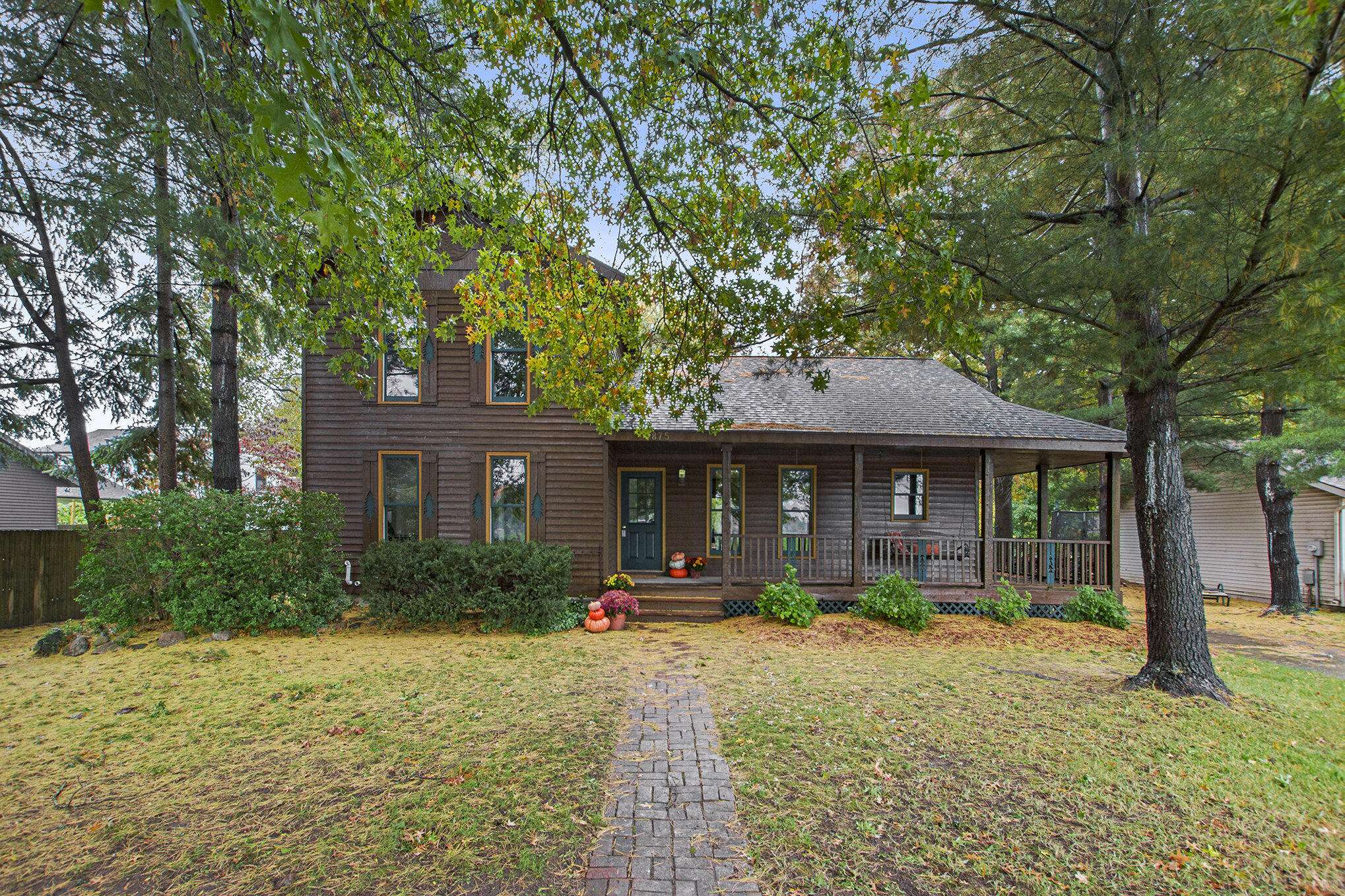 Holland, MI 49423,875 Ottawa Avenue