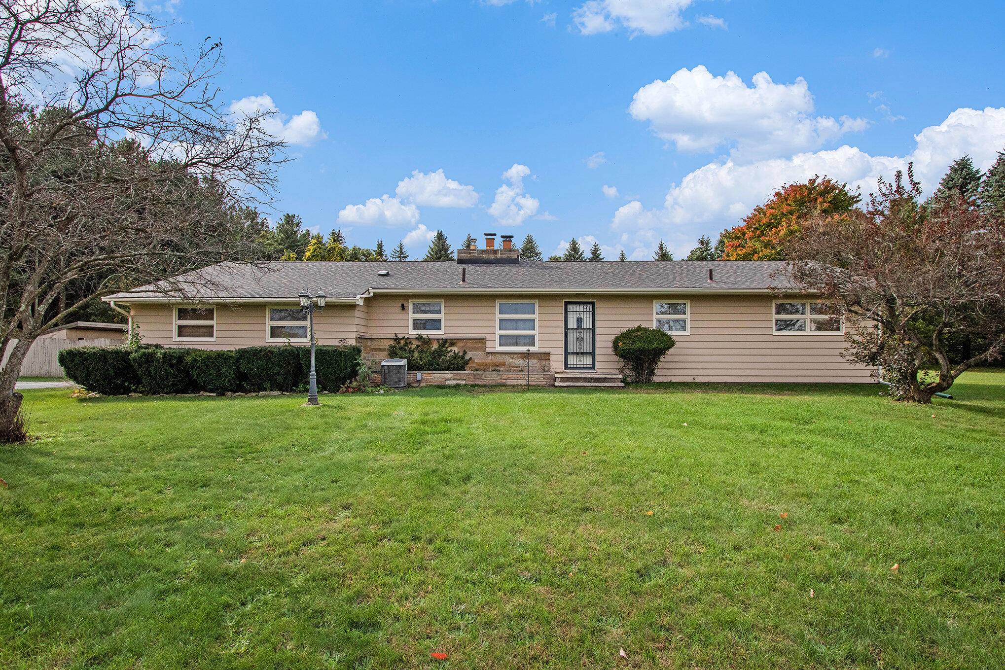 Dowagiac, MI 49047,53826 Twin Lakes Road