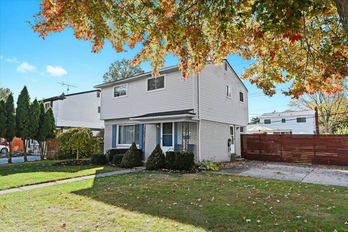 Southfield, MI 48076,29945 Everett Street