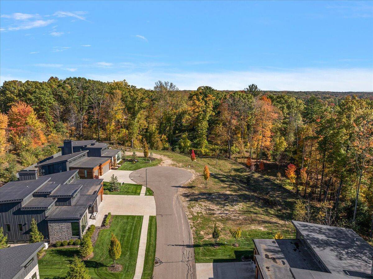 Grand Rapids, MI 49546,6554 Round Hill SE Court