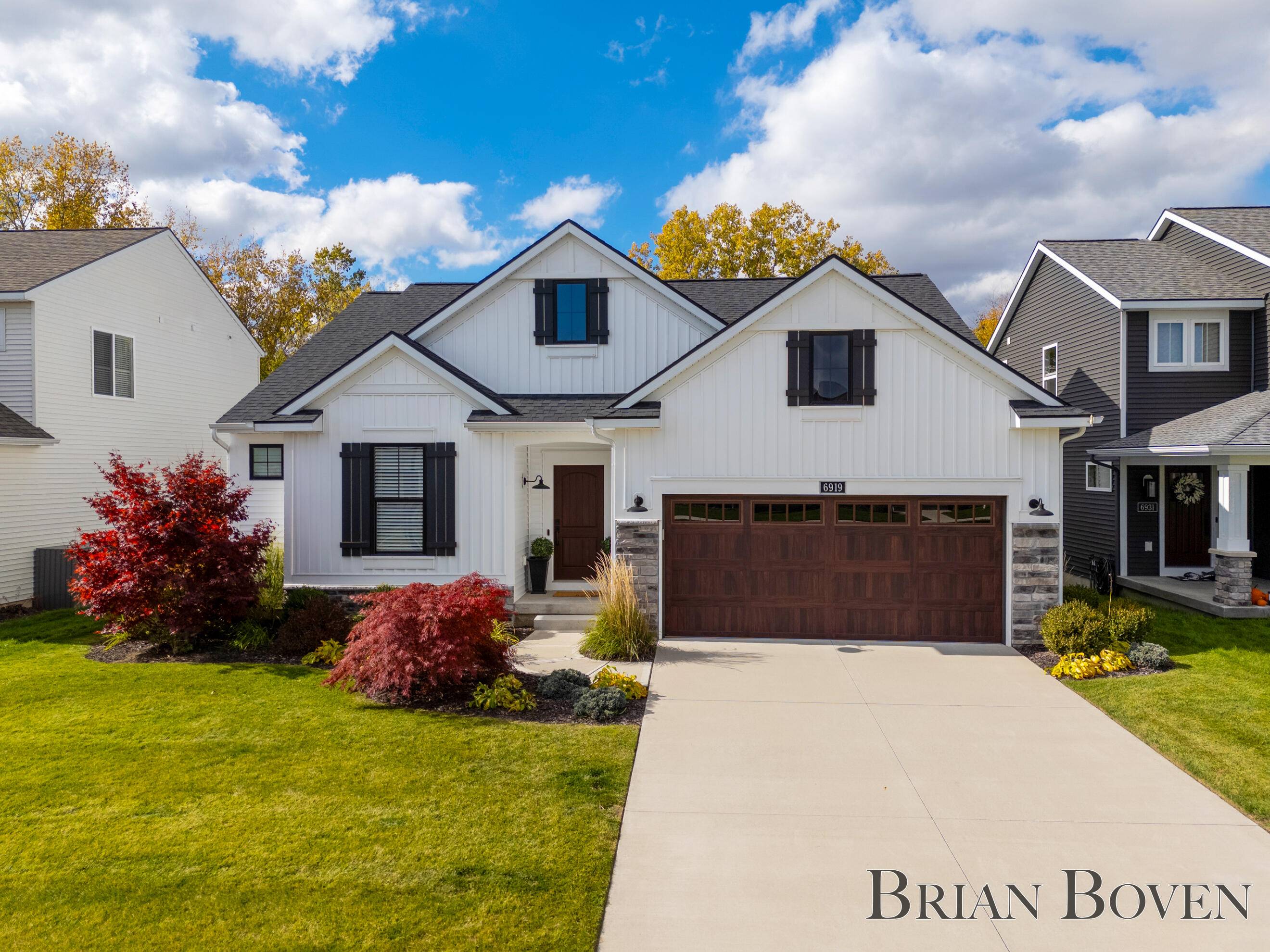 Rockford, MI 49341,6919 W Cottage NE Lane