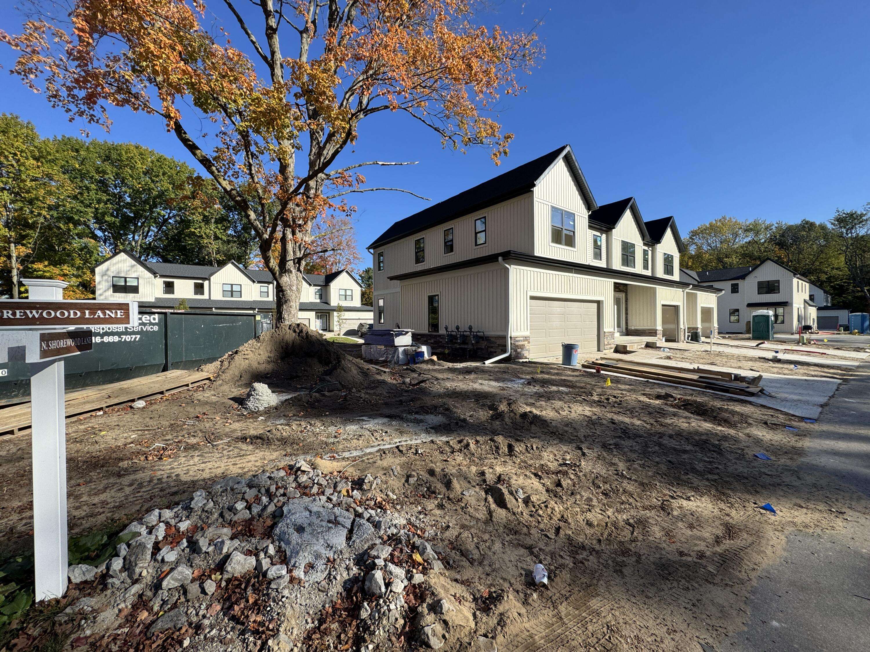 Holland, MI 49423,1989 S Shorewood Lane #25