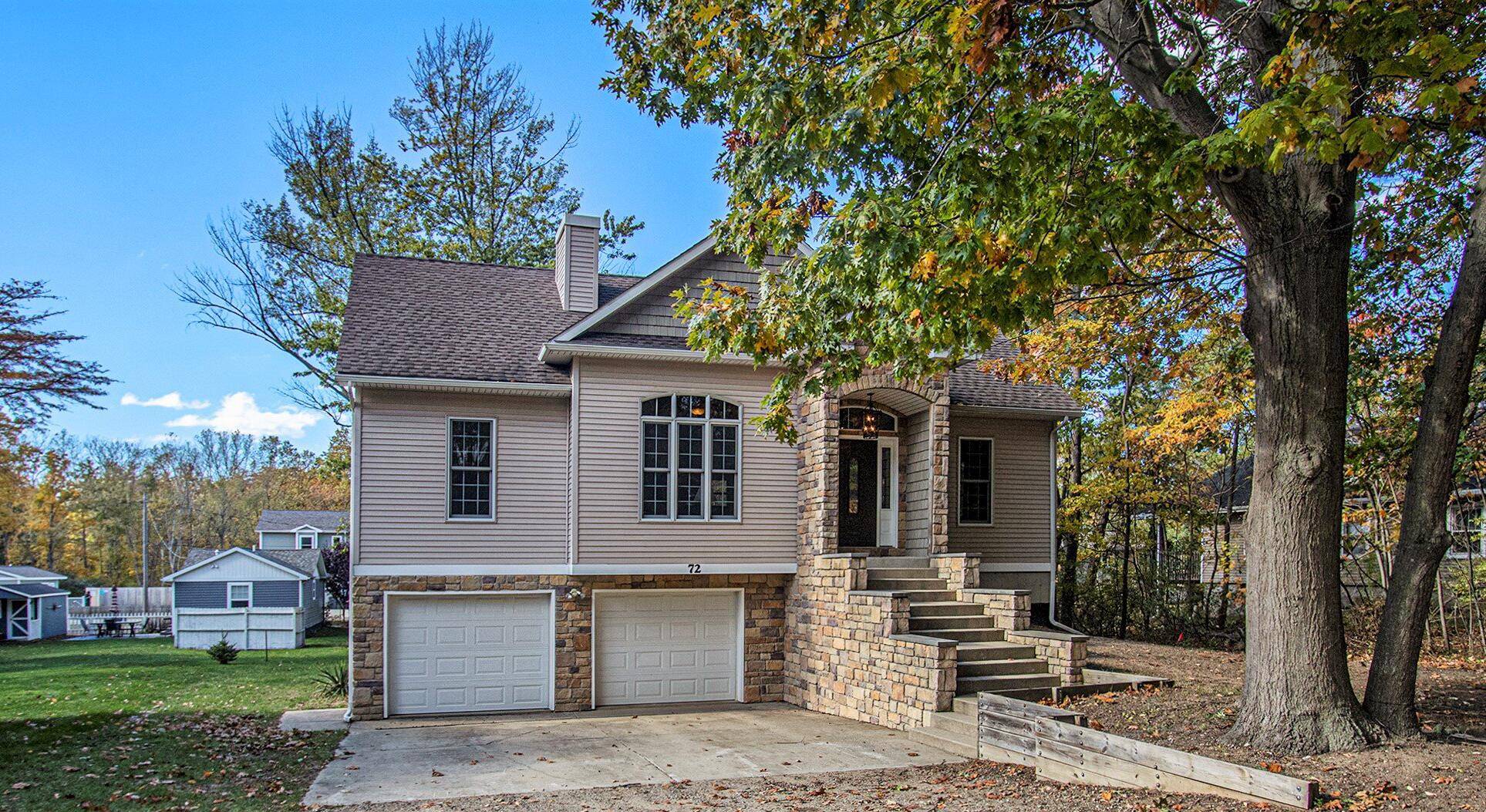 South Haven, MI 49090,72 Euclid Street