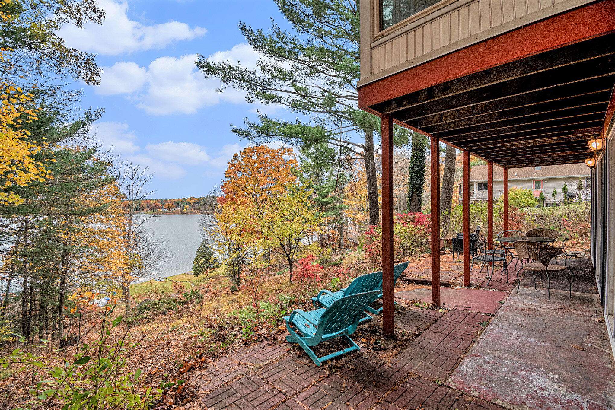 Twin Lake, MI 49457,5801 Maple Road