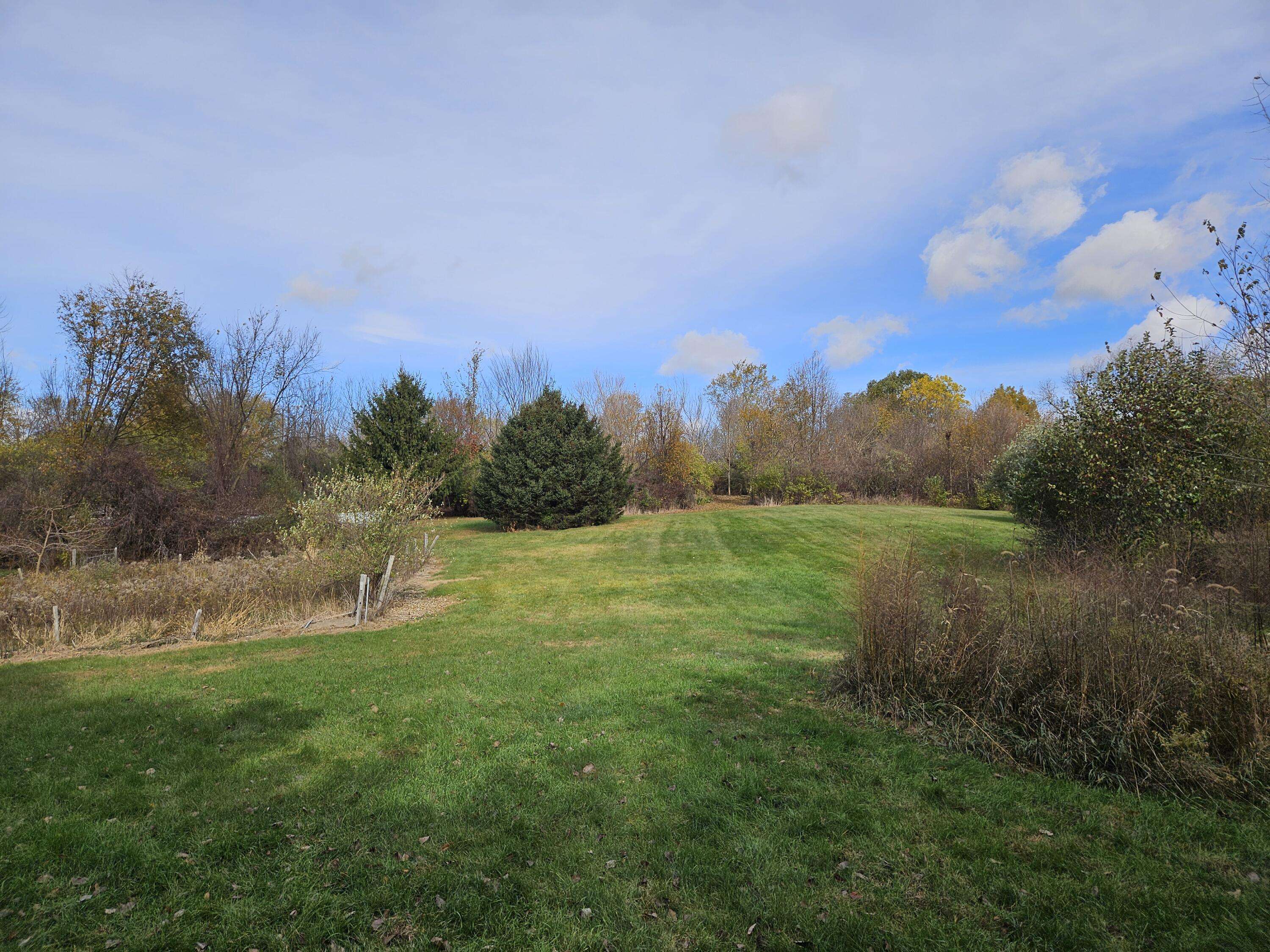 Lapeer, MI 48446,10.6 Acres Davis Lake Road