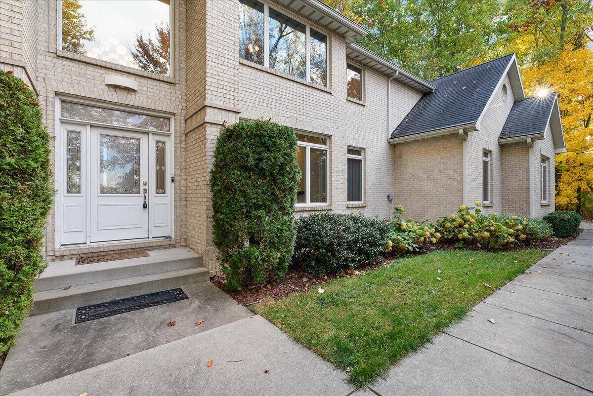 St. Joseph, MI 49085,419 River Run Drive