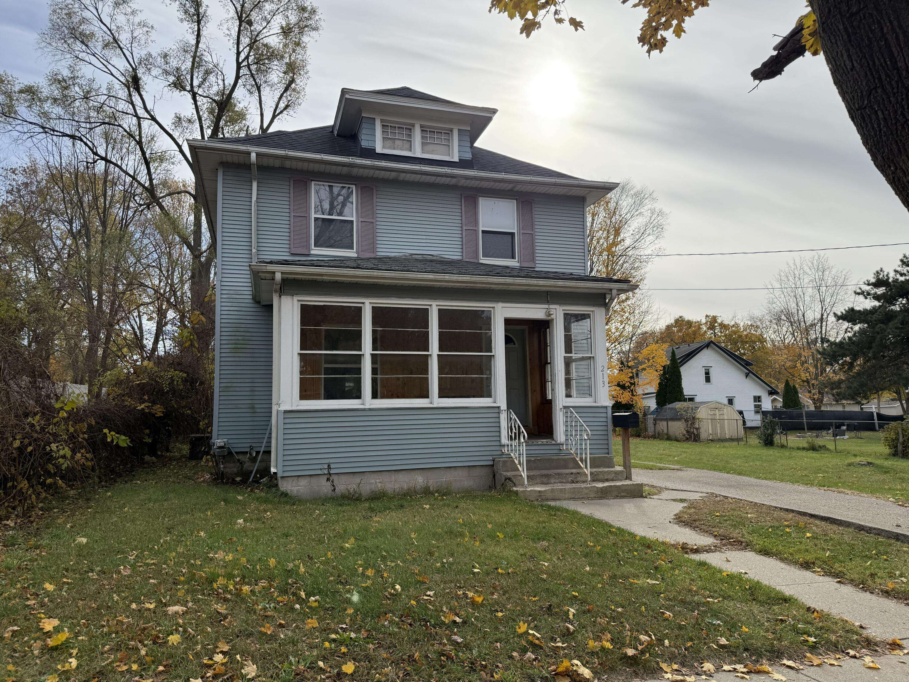 Jackson, MI 49203,213 E High Street