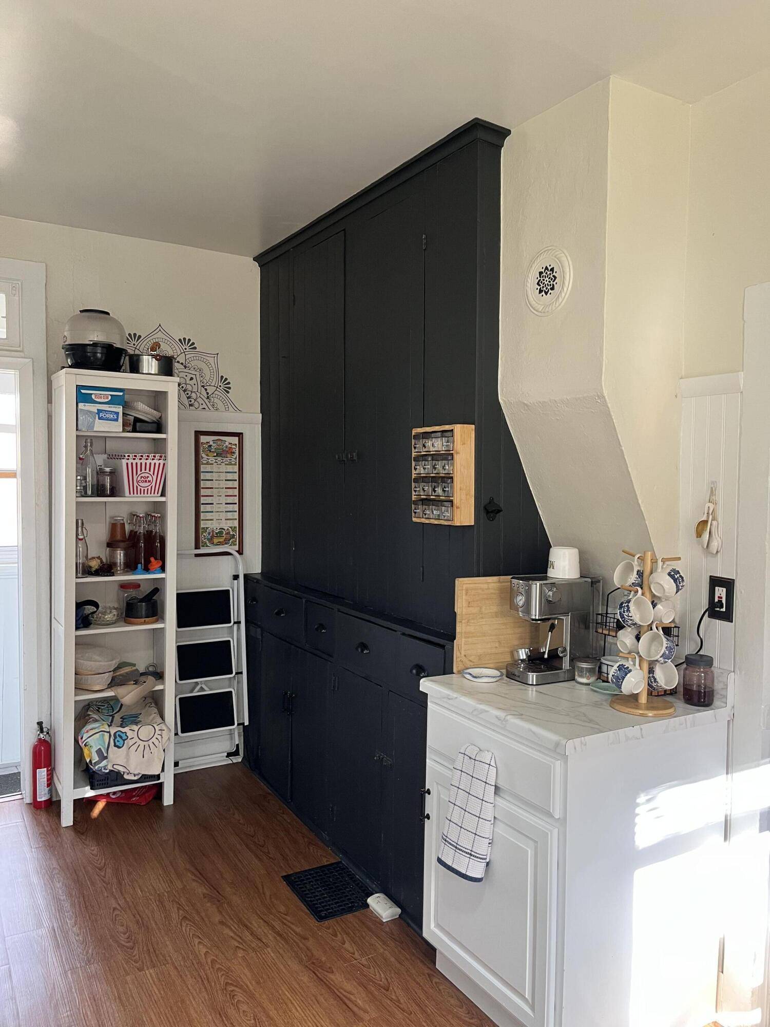 Hillsdale, MI 49242,4 N West Street