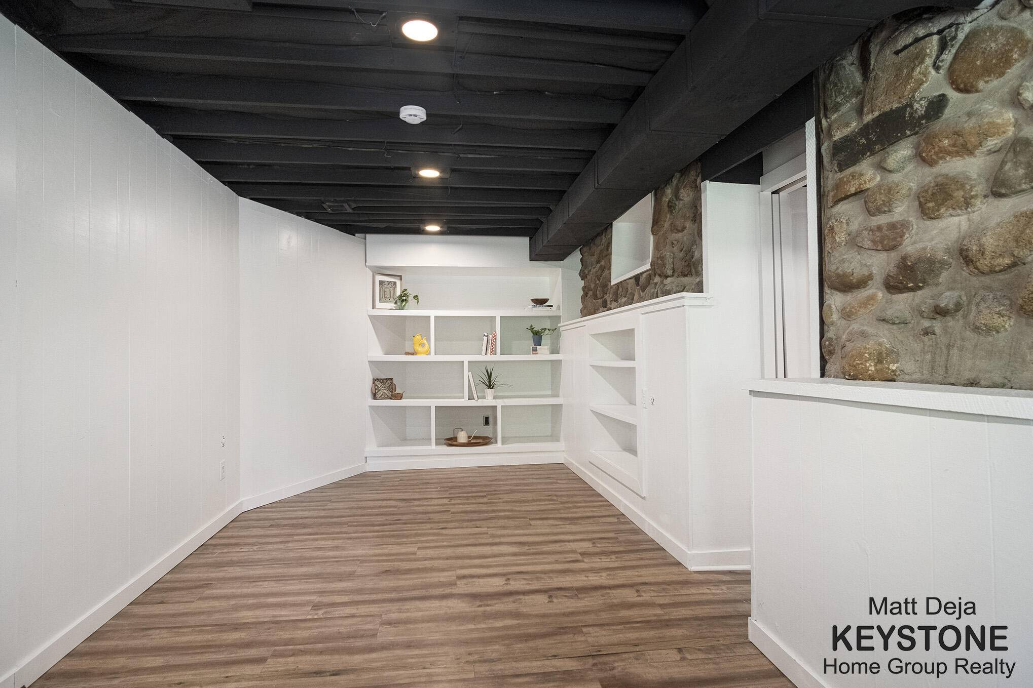 Rockford, MI 49341,8755 Belding NE Road