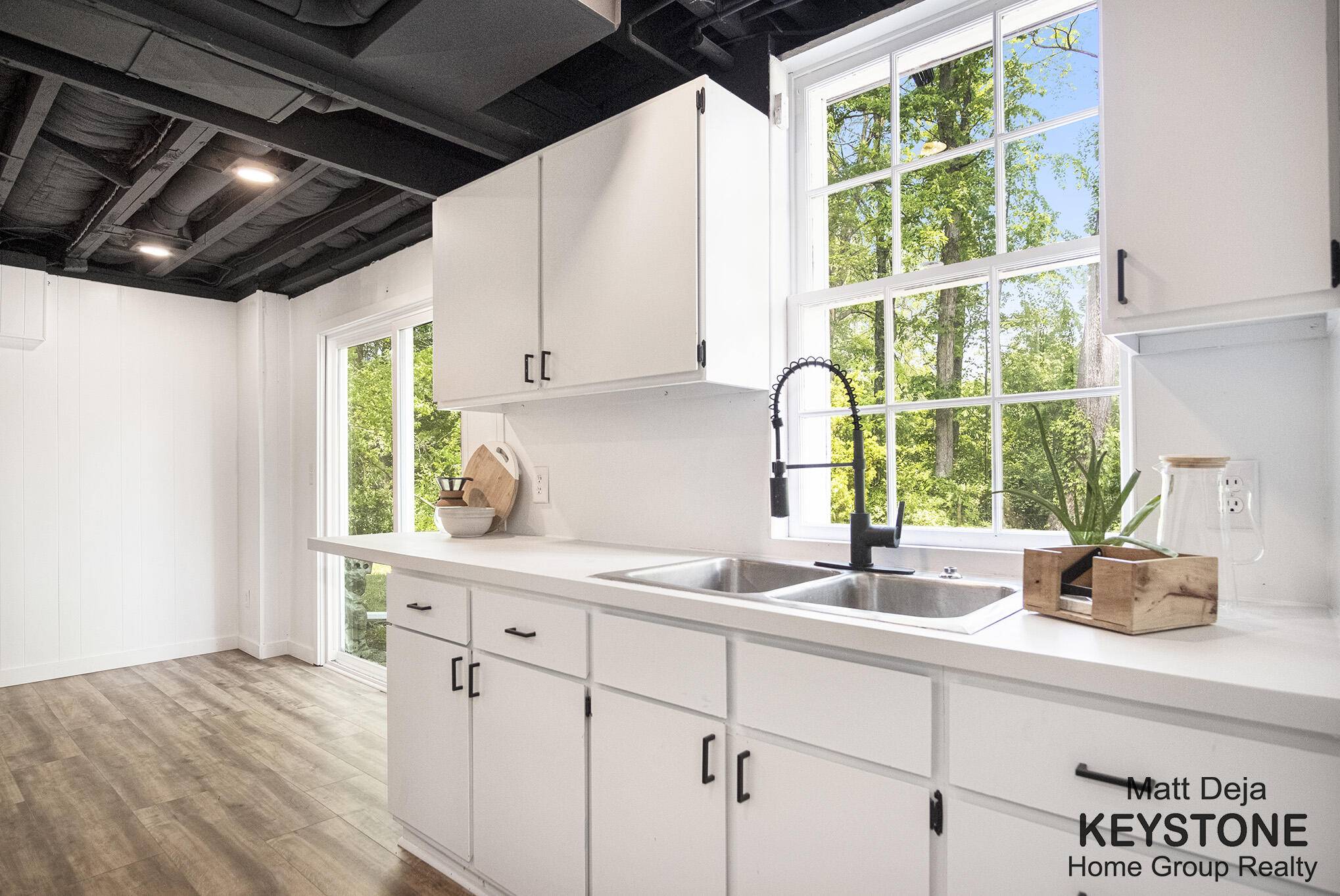 Rockford, MI 49341,8755 Belding NE Road