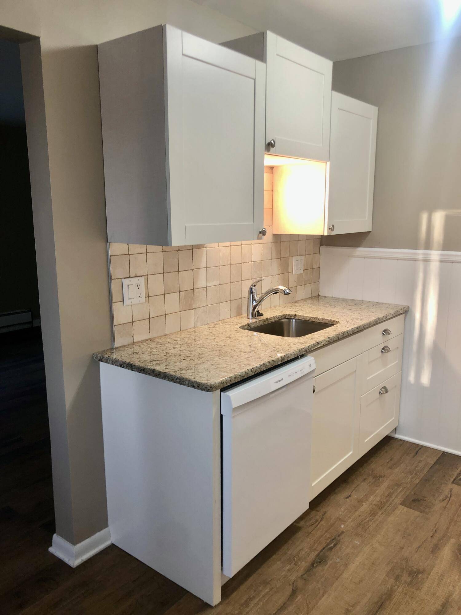 Detroit, MI 48219,17161 Redford Street #108