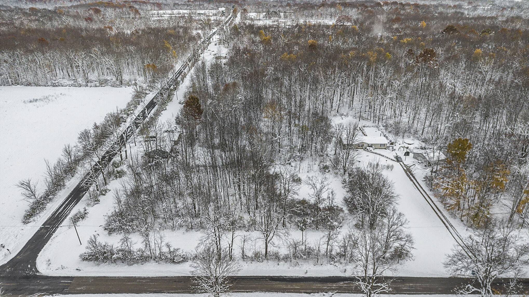 Cassopolis, MI 49031,17285 Williamsville Street