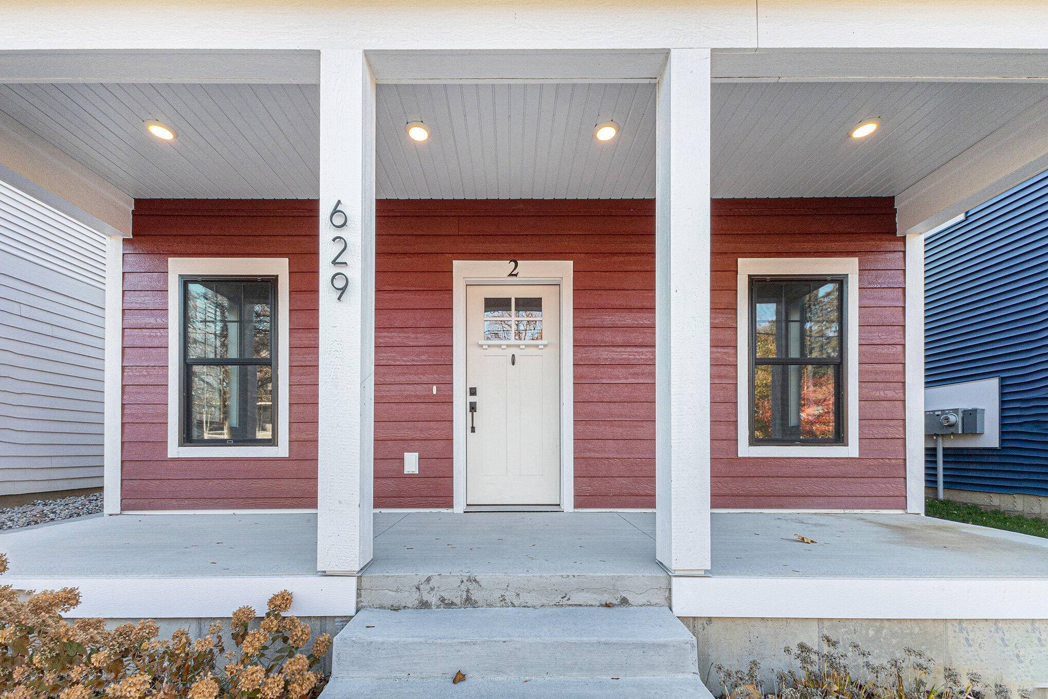 Grand Rapids, MI 49503,629 Fairview NE Avenue #2