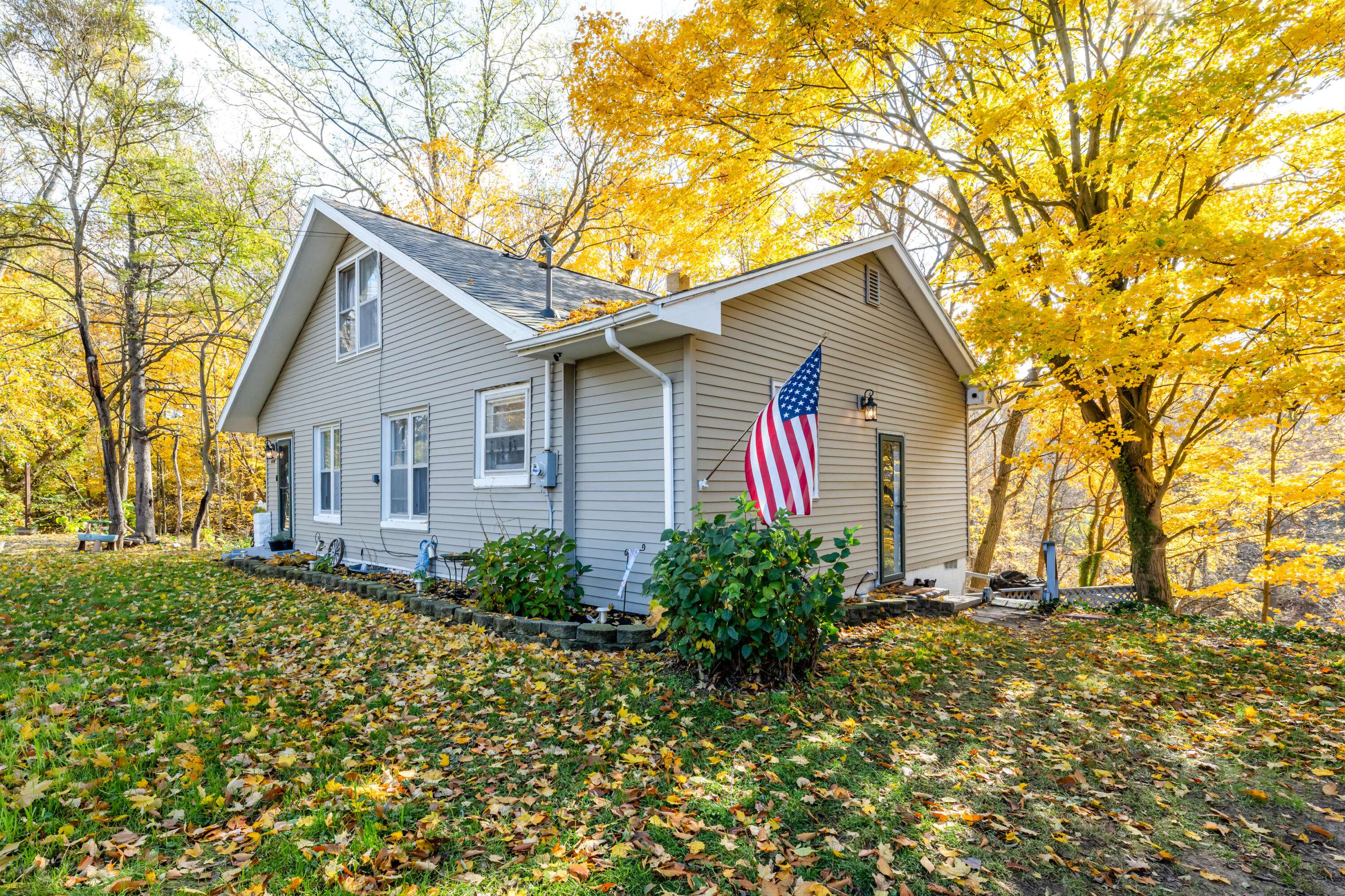 Benton Harbor, MI 49022,4732 South Street