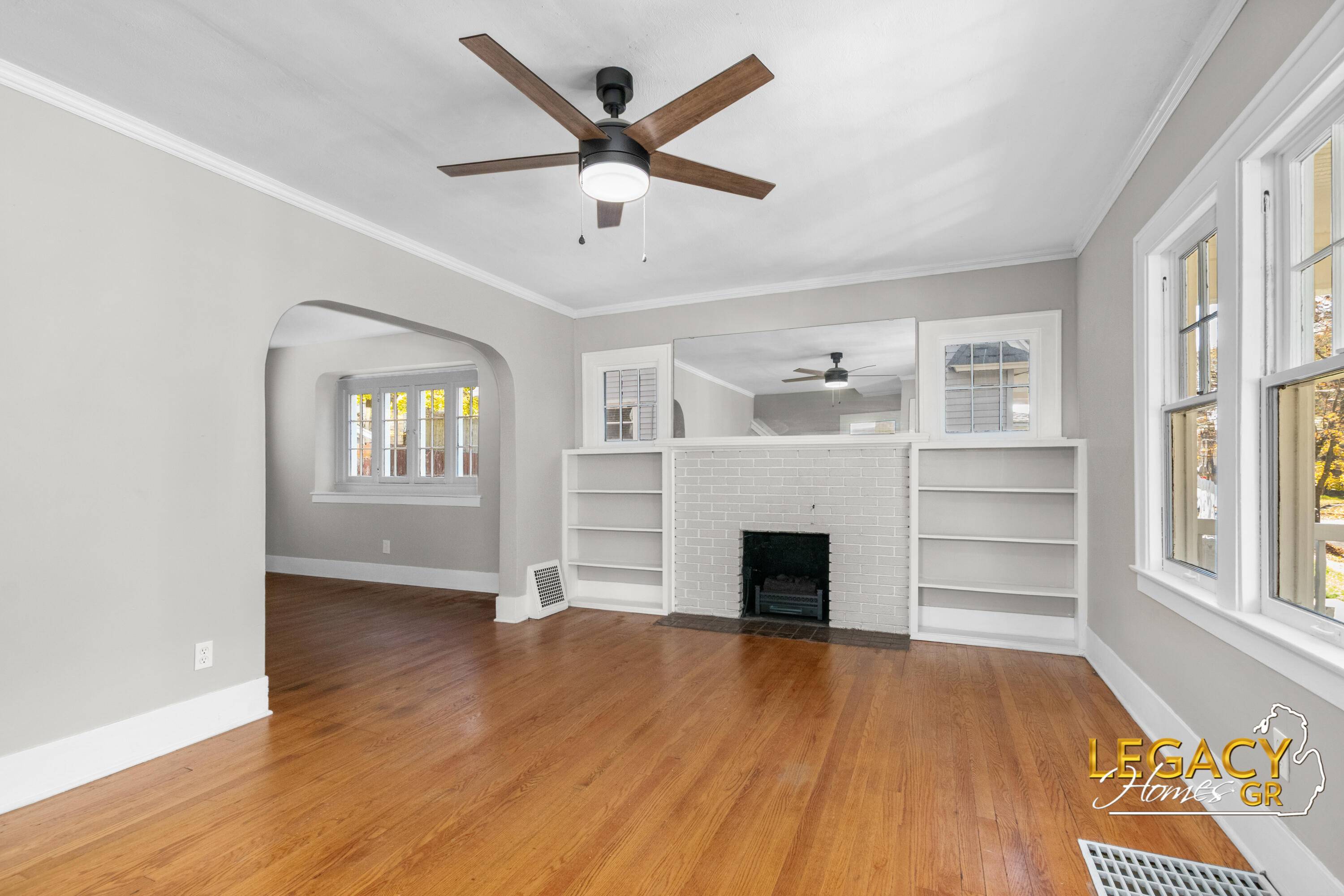 Grand Rapids, MI 49507,1034 Cooper SE Avenue