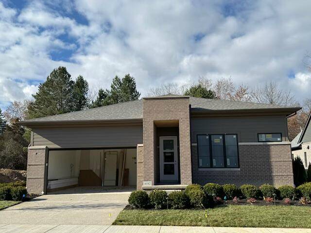 West Bloomfield, MI 48323,4182 Prescott Park Circle