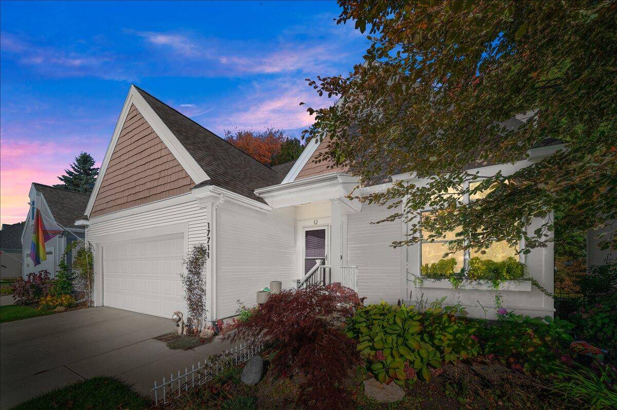 Spring Lake, MI 49456,17711 Cobblefield Lane
