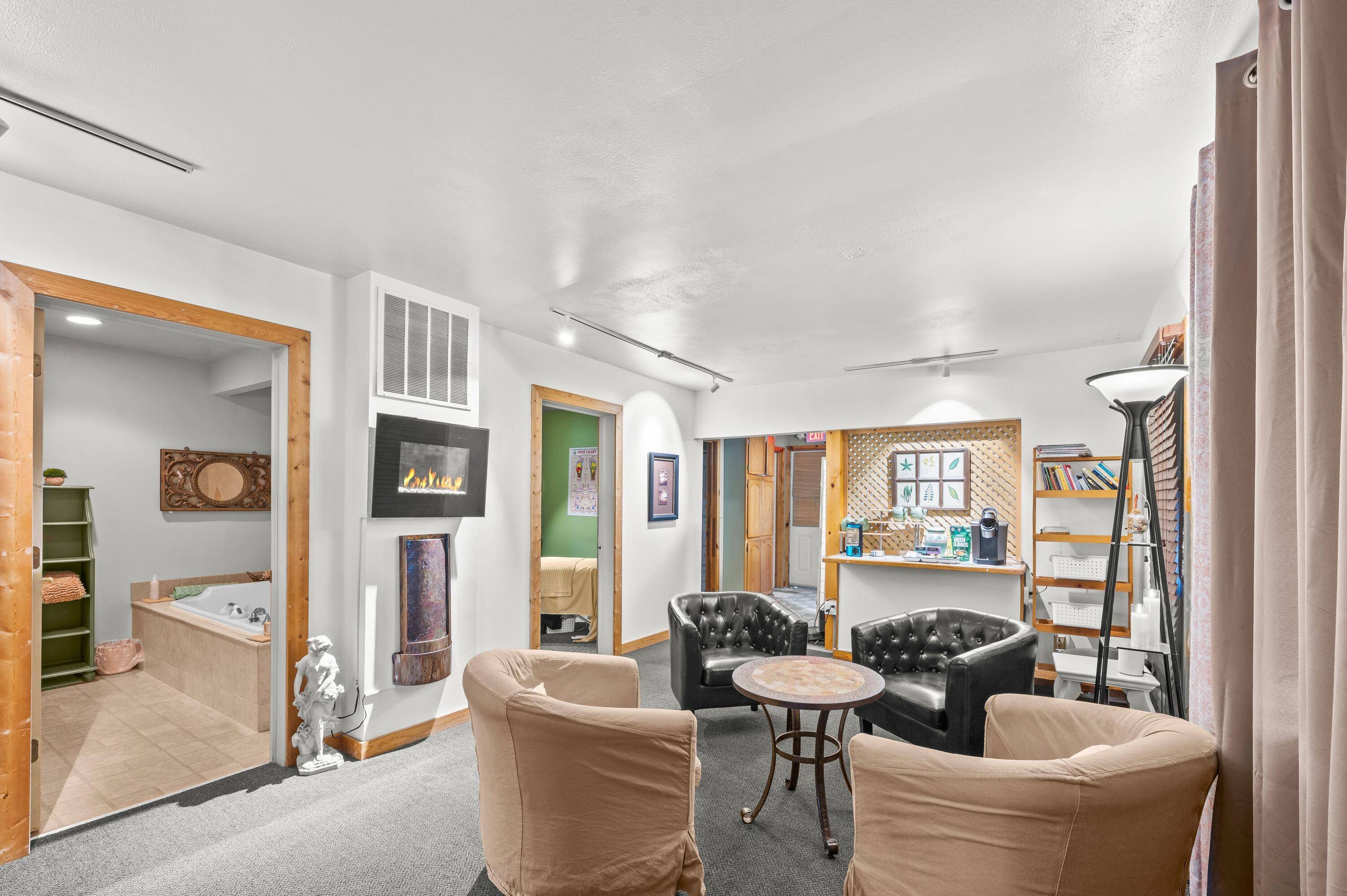 New Buffalo, MI 49117,311 E Buffalo Street