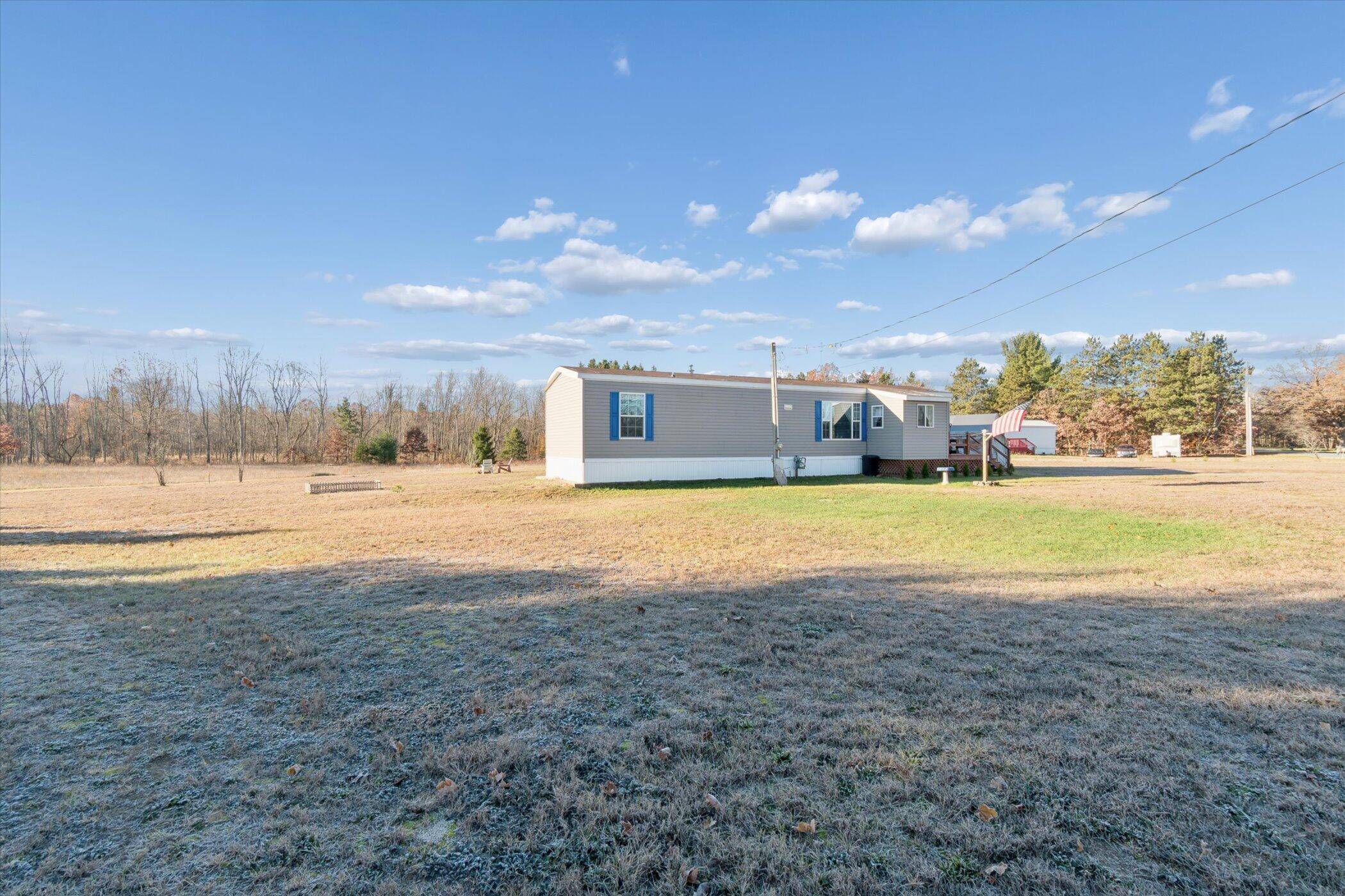 Howard City, MI 49329,20089 W Lake Montcalm Road