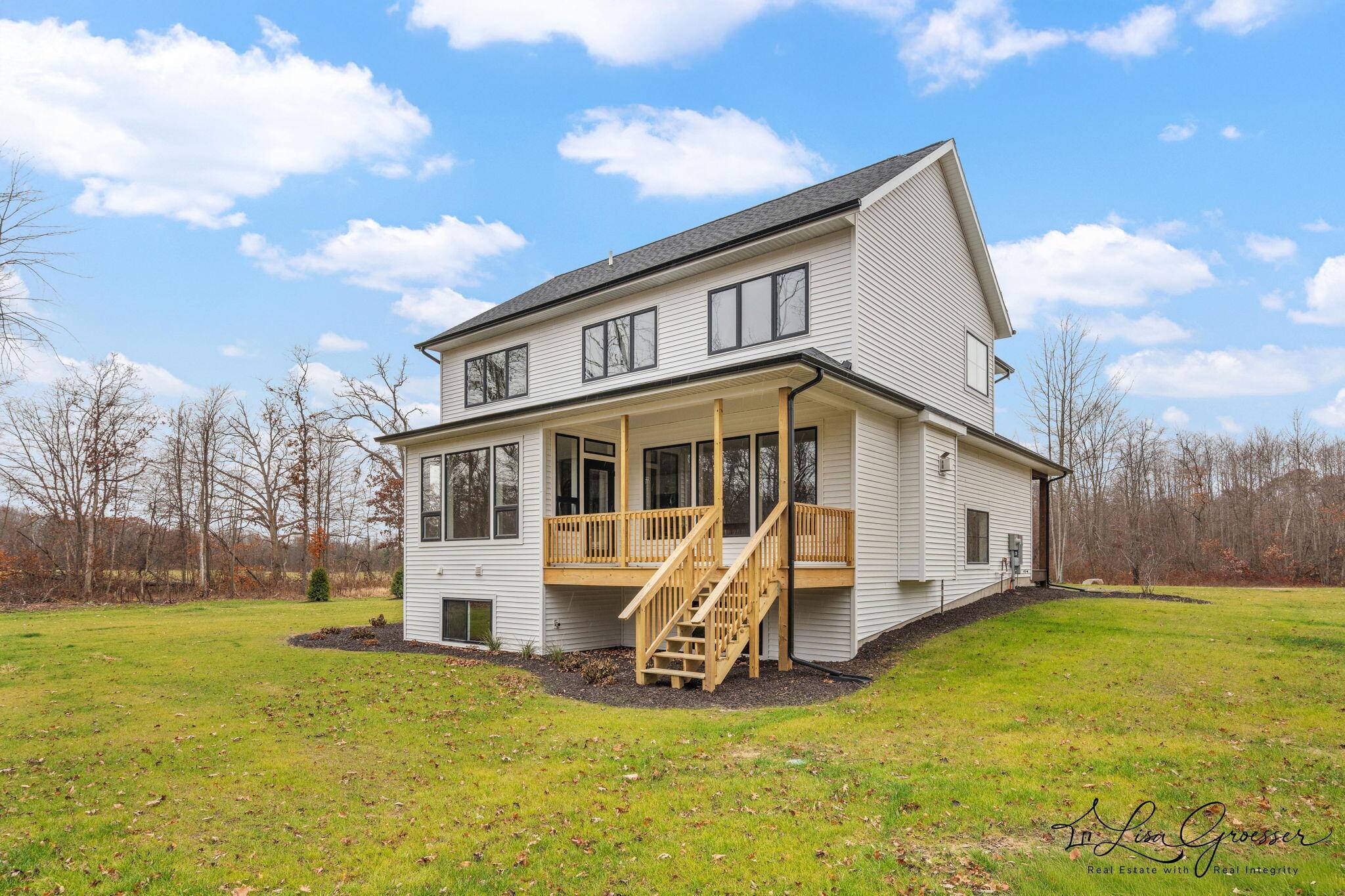 Howard City, MI 49329,10048 Barberry Lane