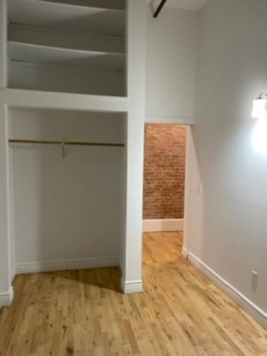 Ypsilanti, MI 48197,208 W Michigan Avenue #2J