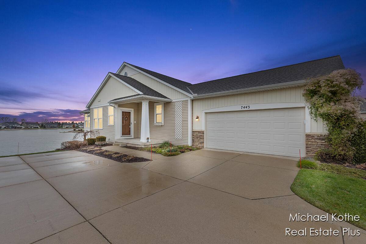 Allendale, MI 49401,7443 Watermark Drive #32