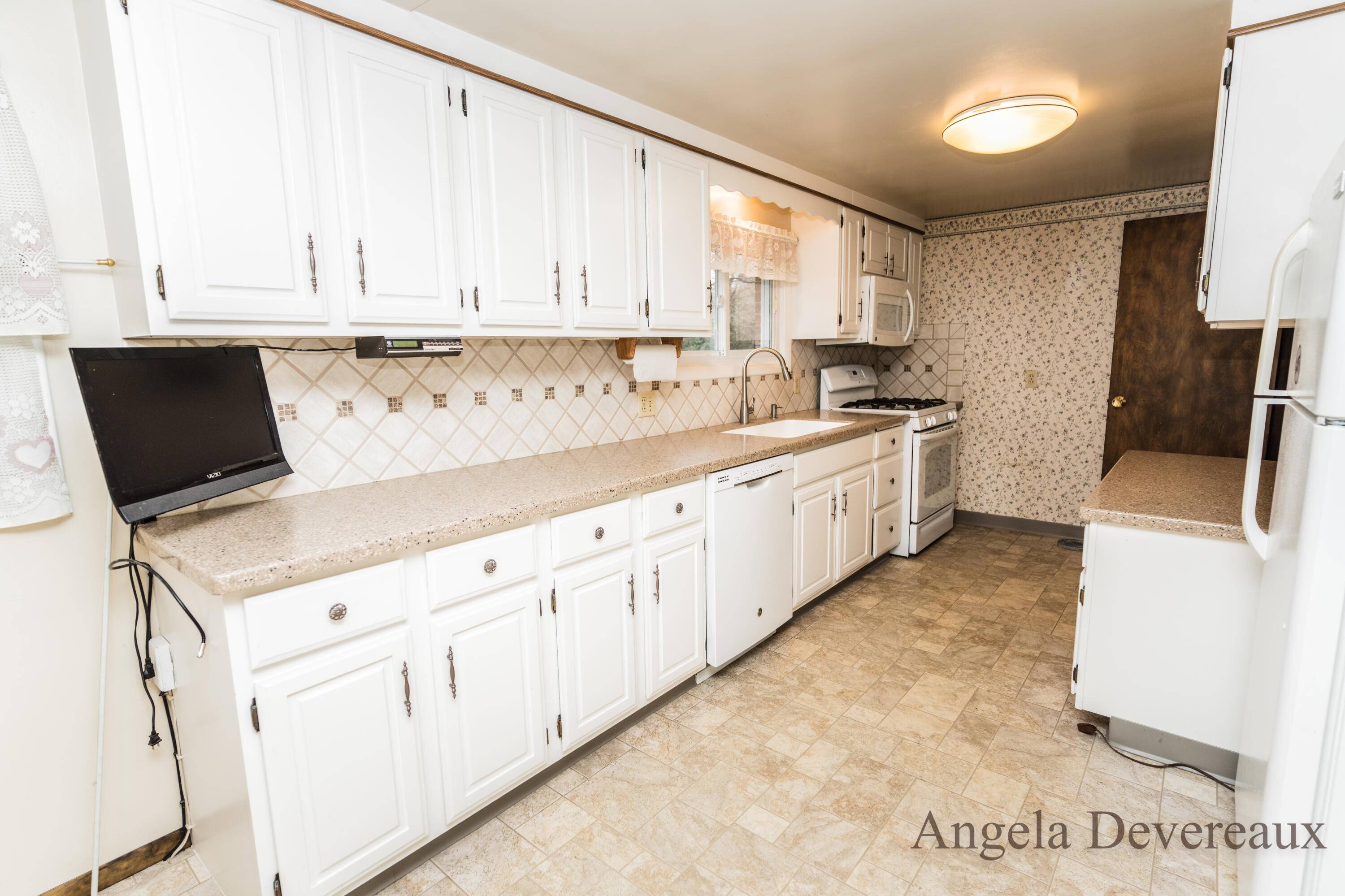 Greenville, MI 48838,9375 Russell Drive