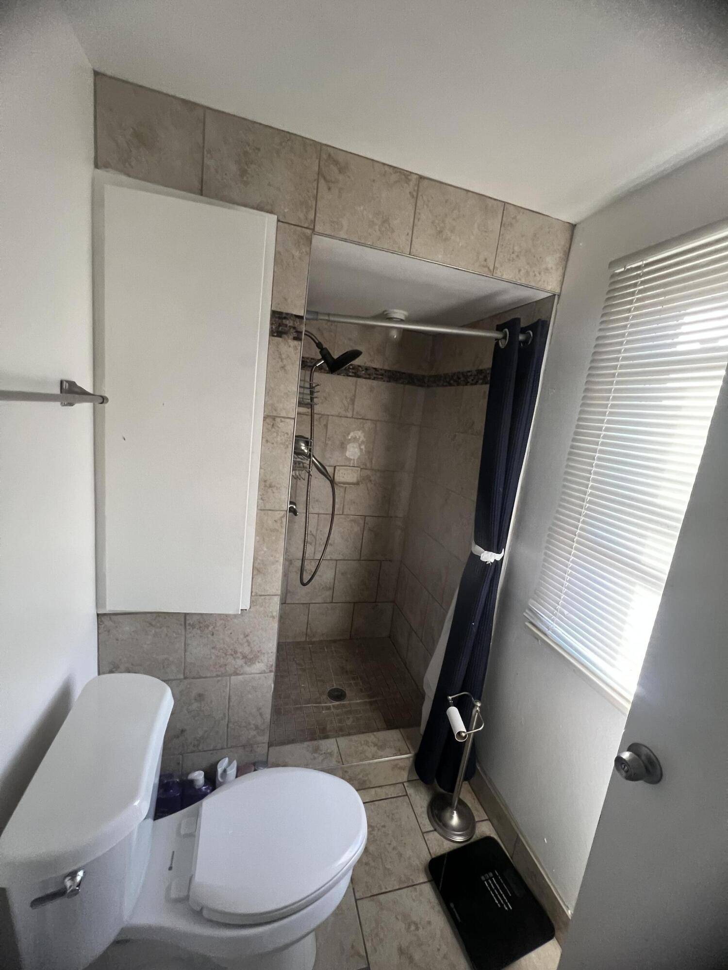 Southfield, MI 48076,28400 Valley Forge Street