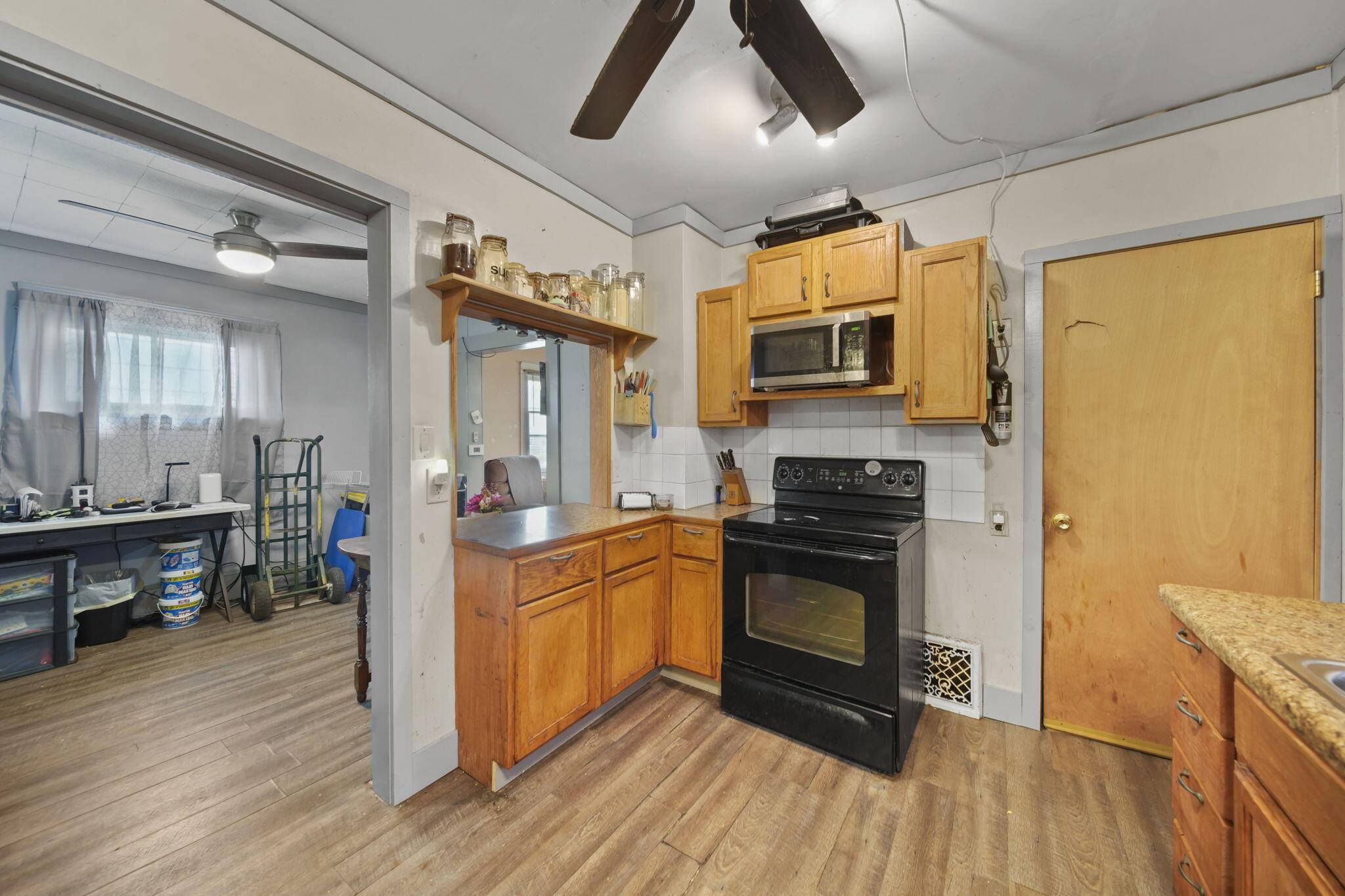 Jackson, MI 49202,613 Backus Street