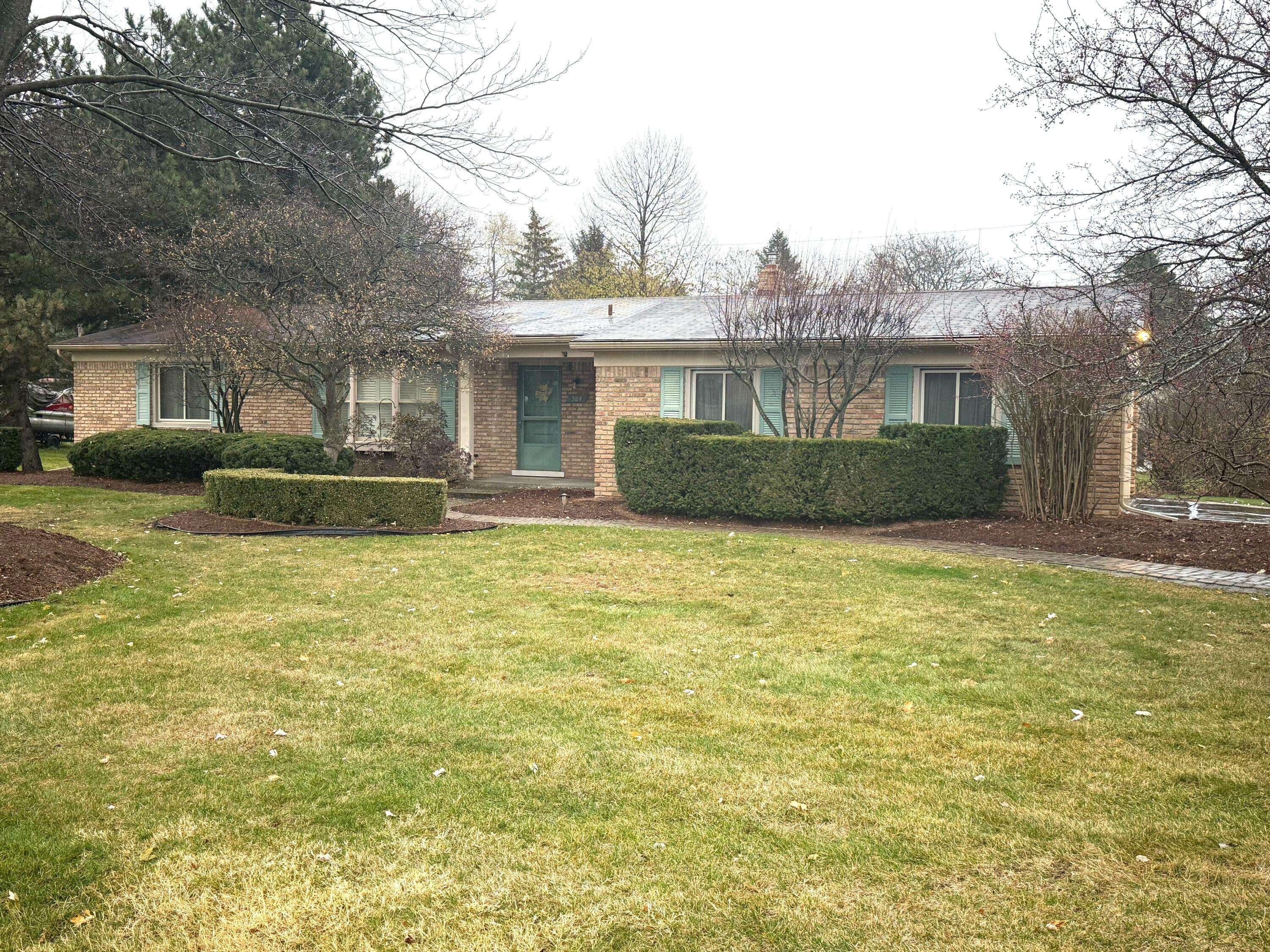Rochester Hills, MI 48309,384 Bellamine Drive