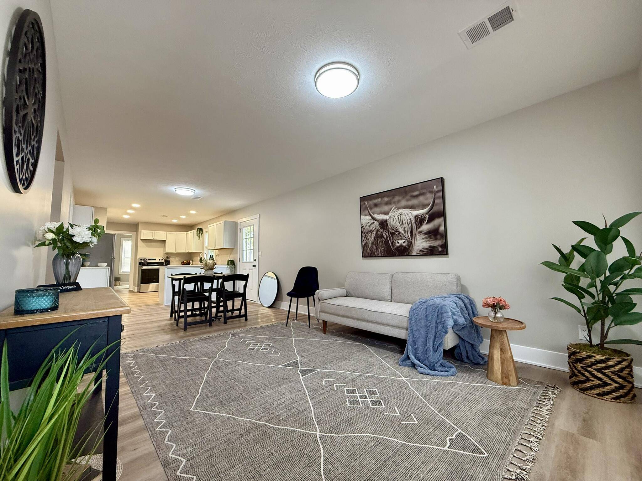 Muskegon, MI 49442,287 E Walton Avenue