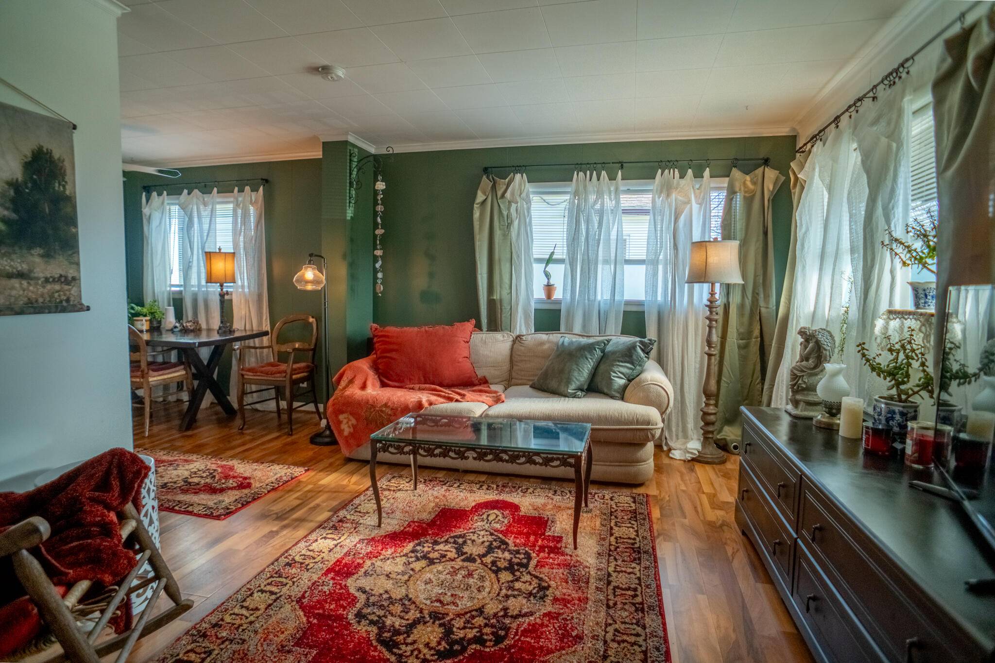 Manistee, MI 49660,274 6th Avenue