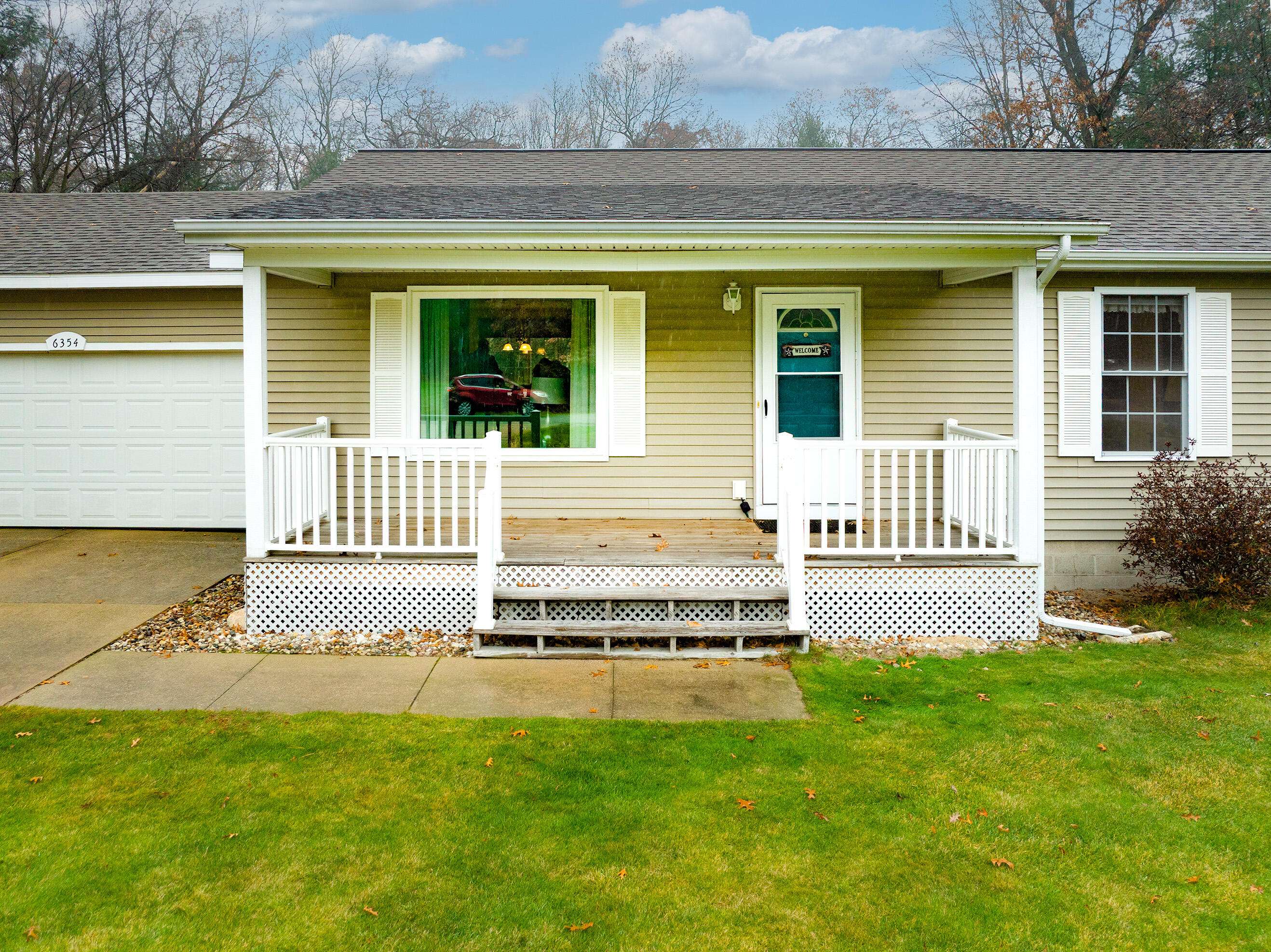 Muskegon, MI 49442,6354 Lazy Oak Trail