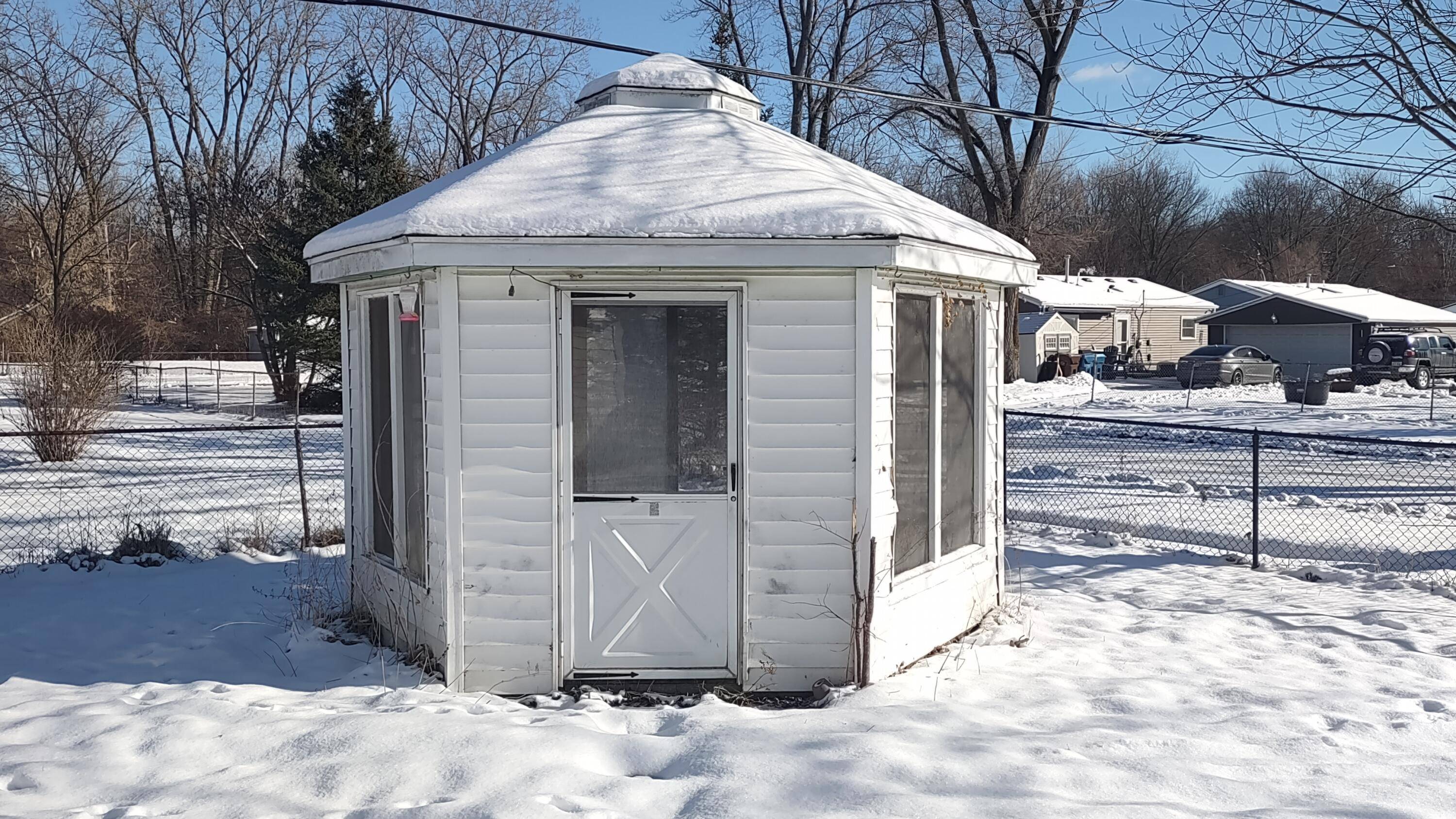 Ypsilanti, MI 48198,1576 Wiard Road