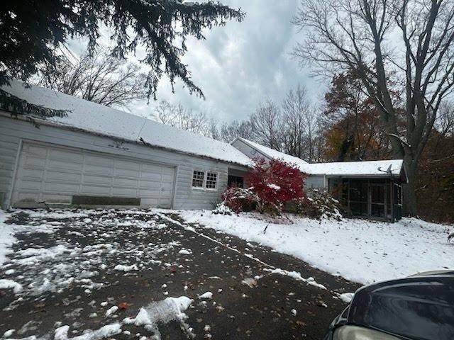 Sodus, MI 49126,6380 River Road