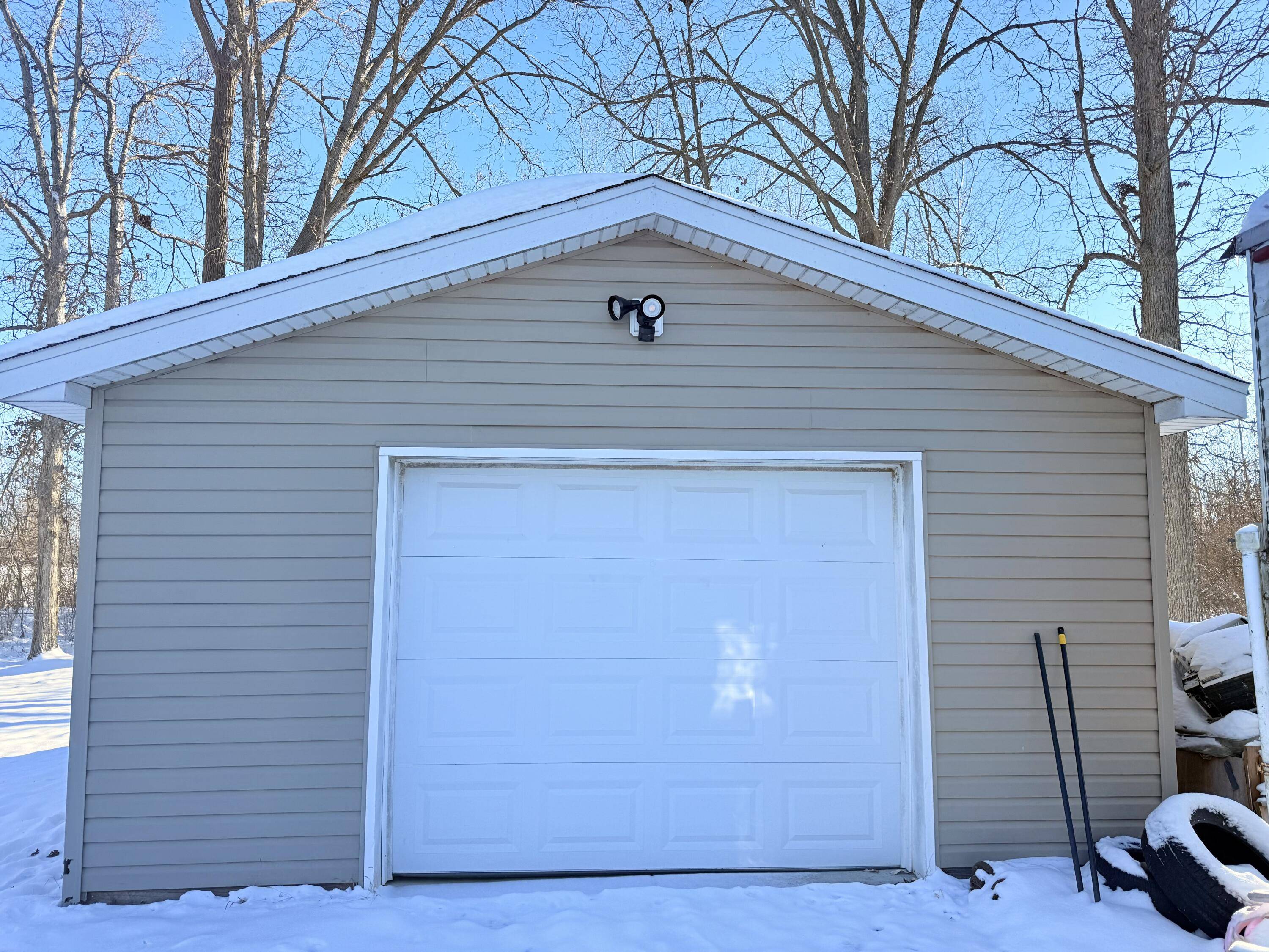 Quincy, MI 49082,493 Richard Street