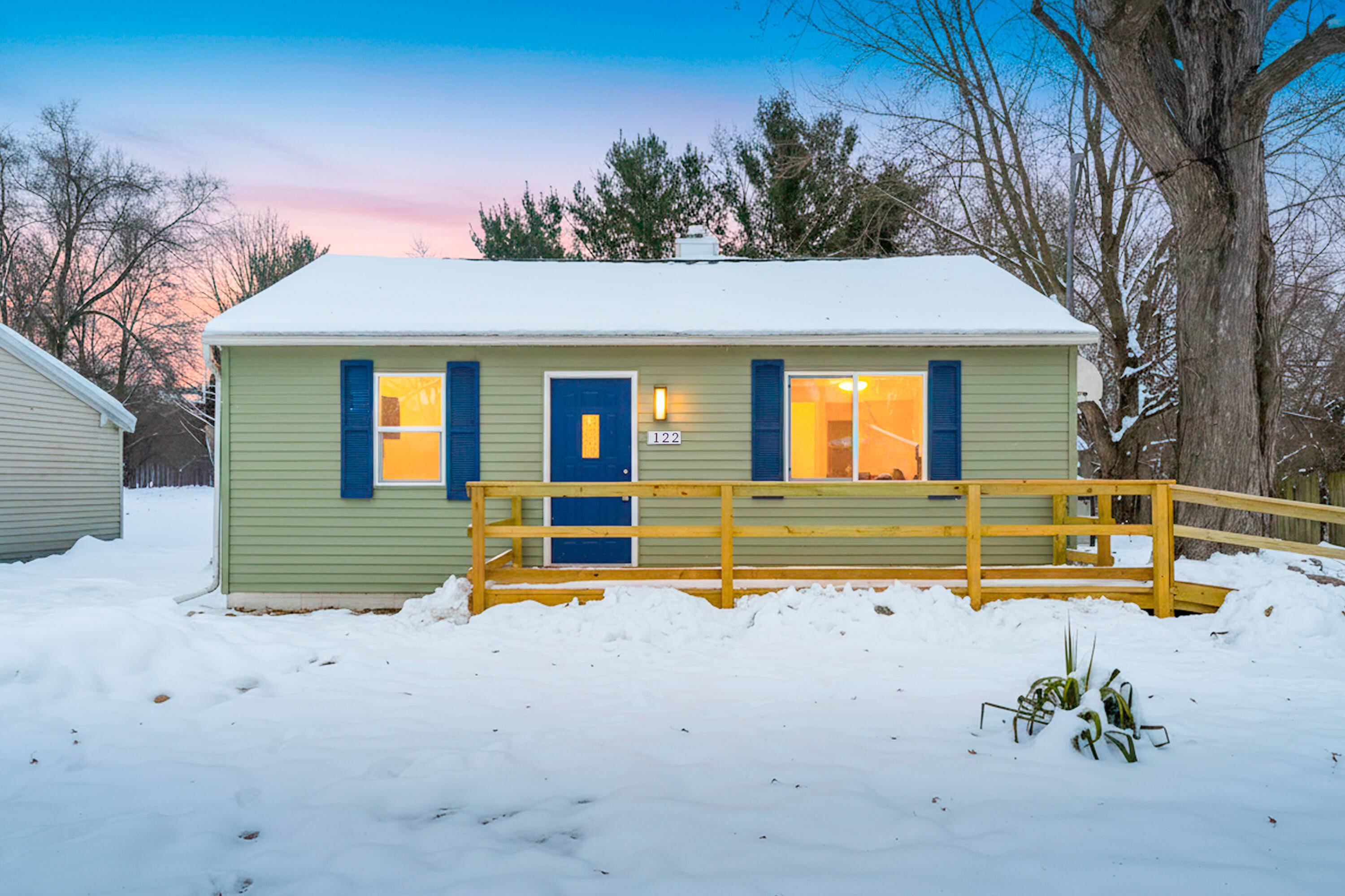 Battle Creek, MI 49037,122 Creekview Drive