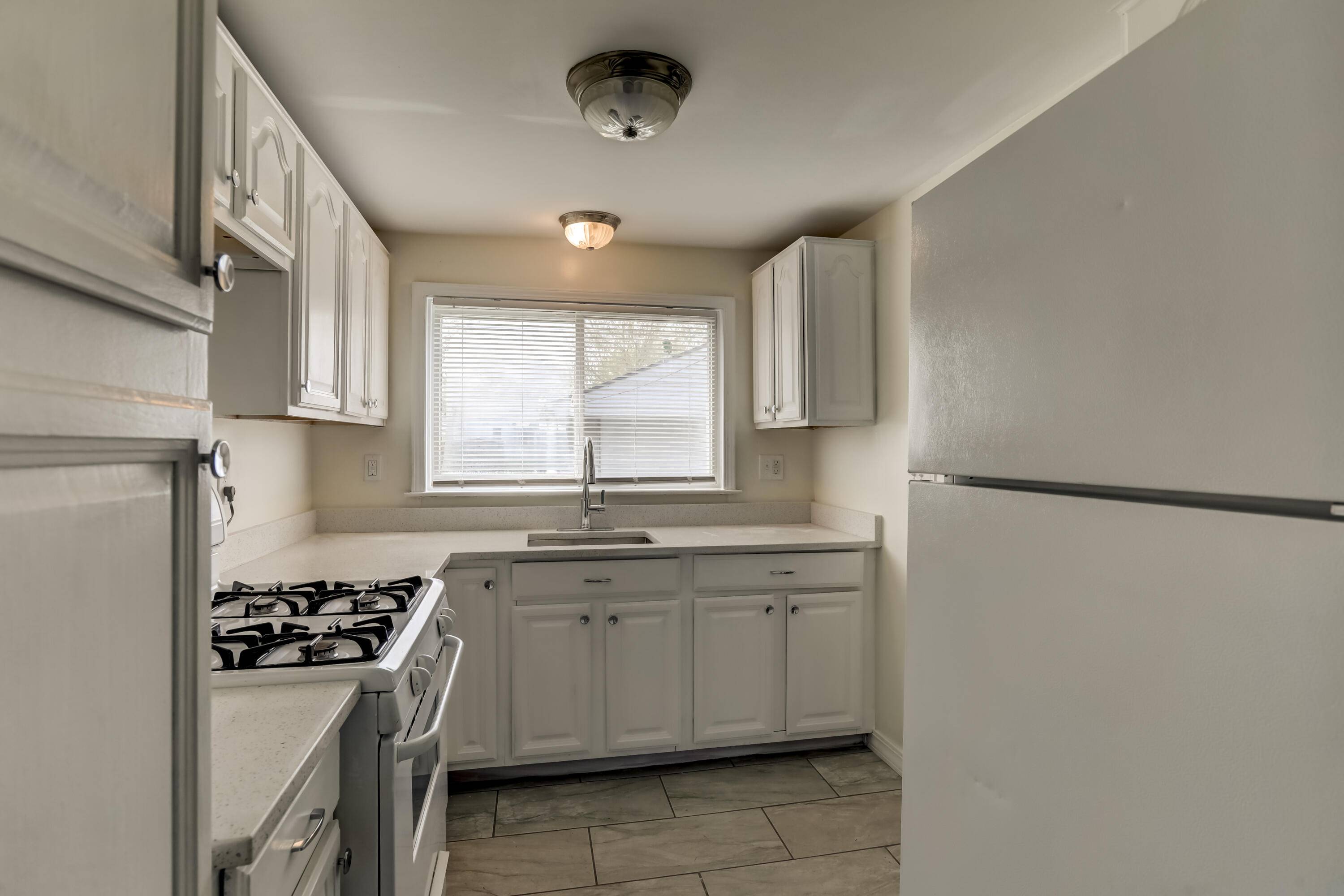 Taylor, MI 48180,6020 Mayfair Street