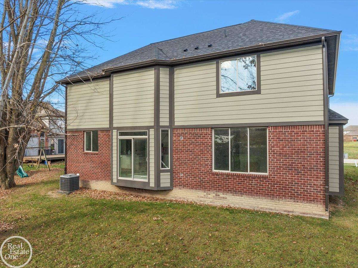 MI 48044,22106 Grove Drive