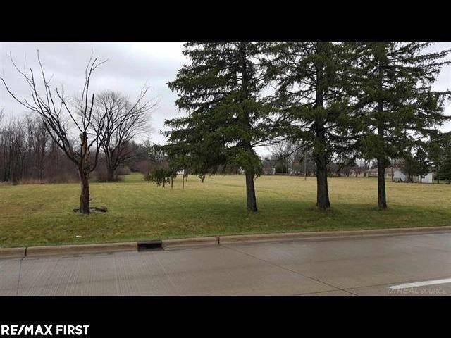 Clinton Twp, MI 48035,36164 Garfield Avenue