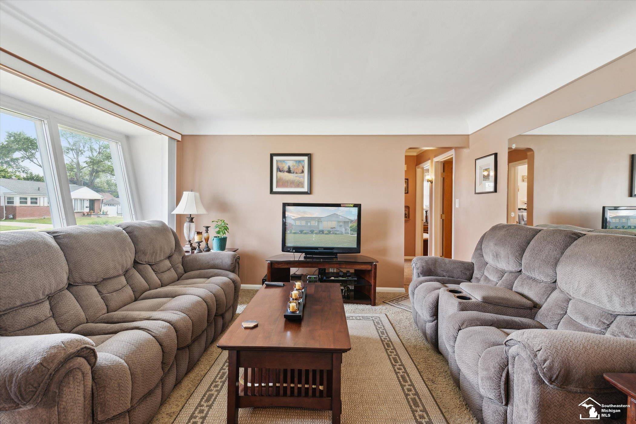Lincoln Park, MI 48146,1621 EMMONS Avenue