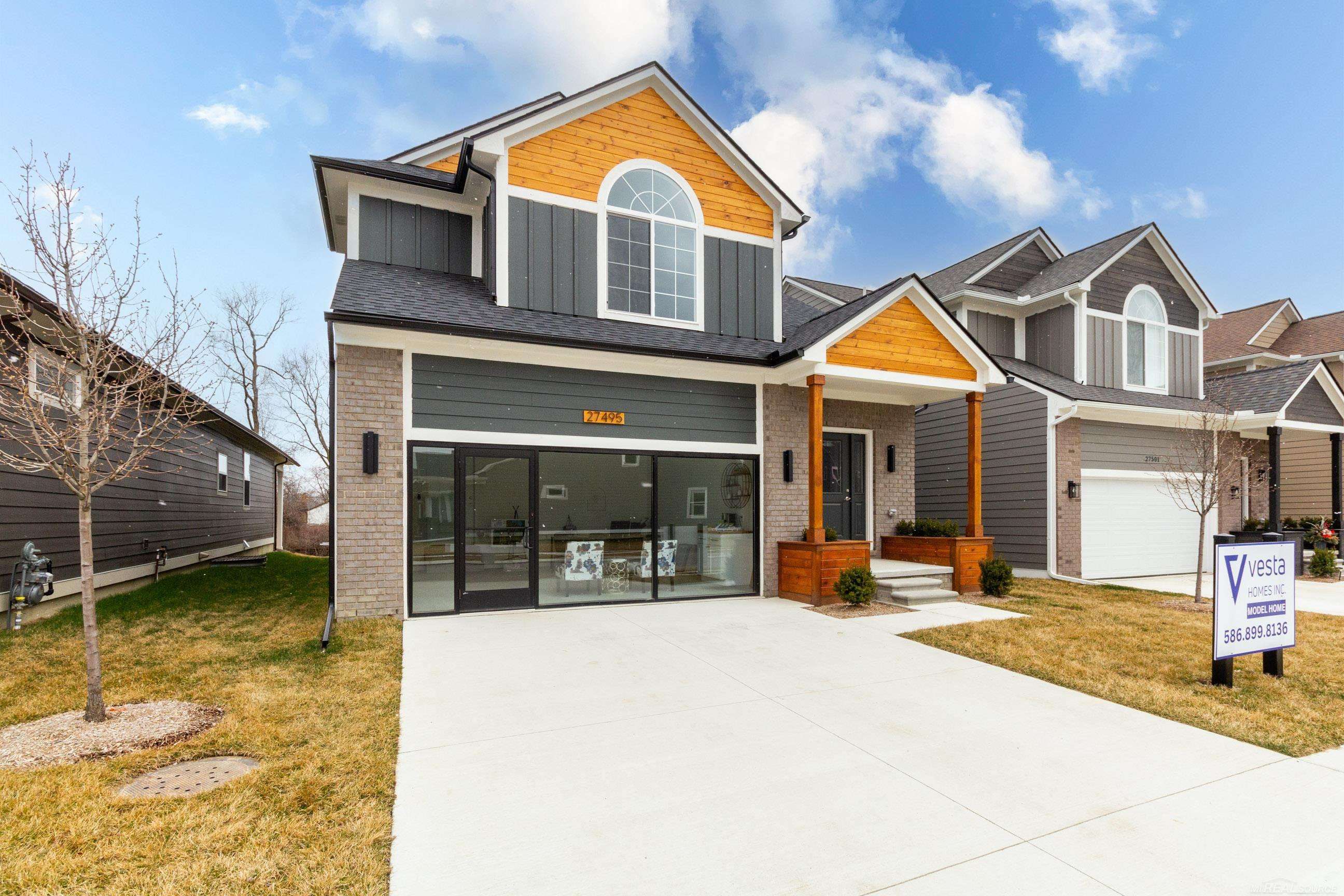 MI 48047,27644 Maryjane lane East