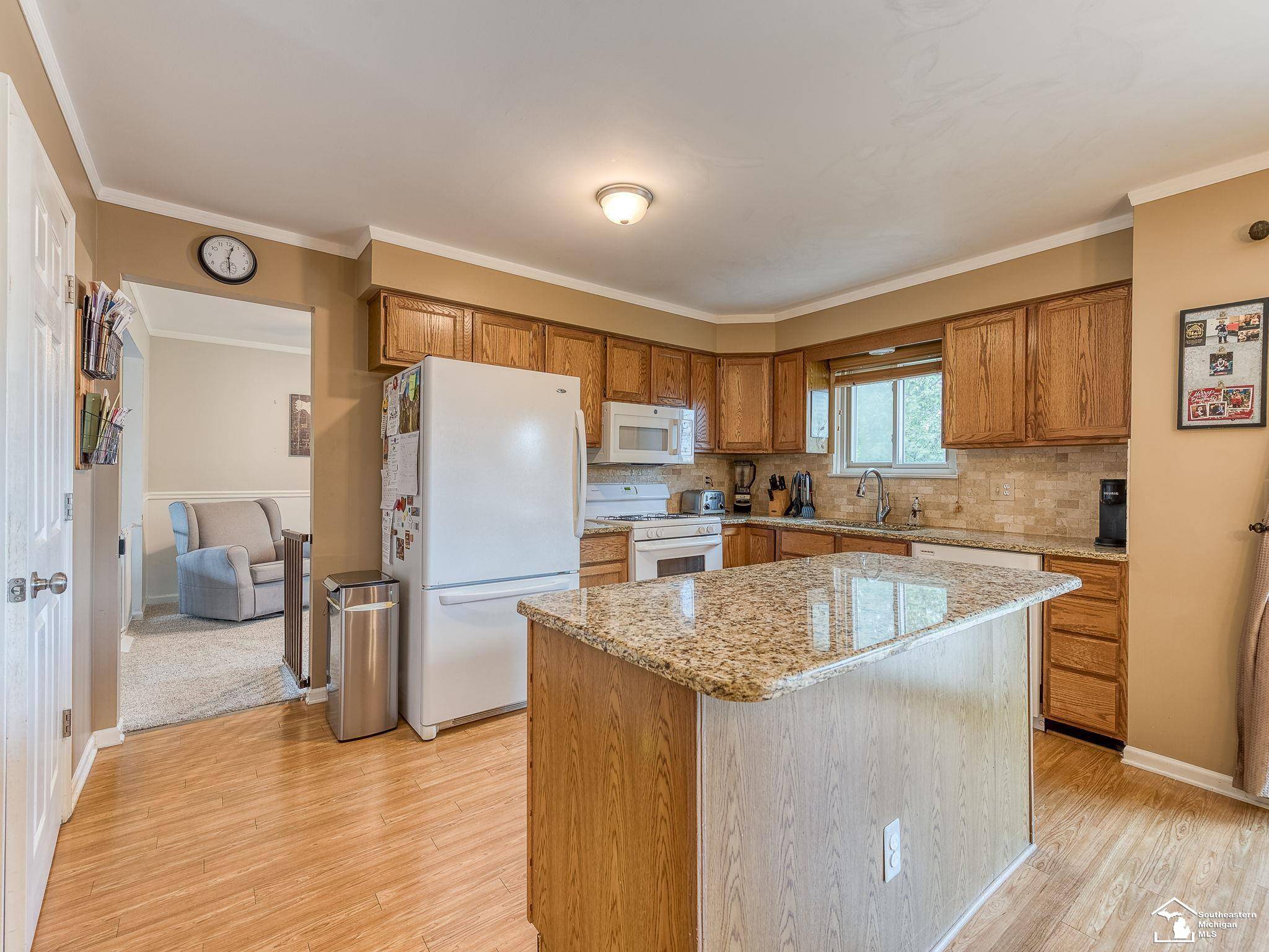 Canton, MI 48188,2546 E Woodmont