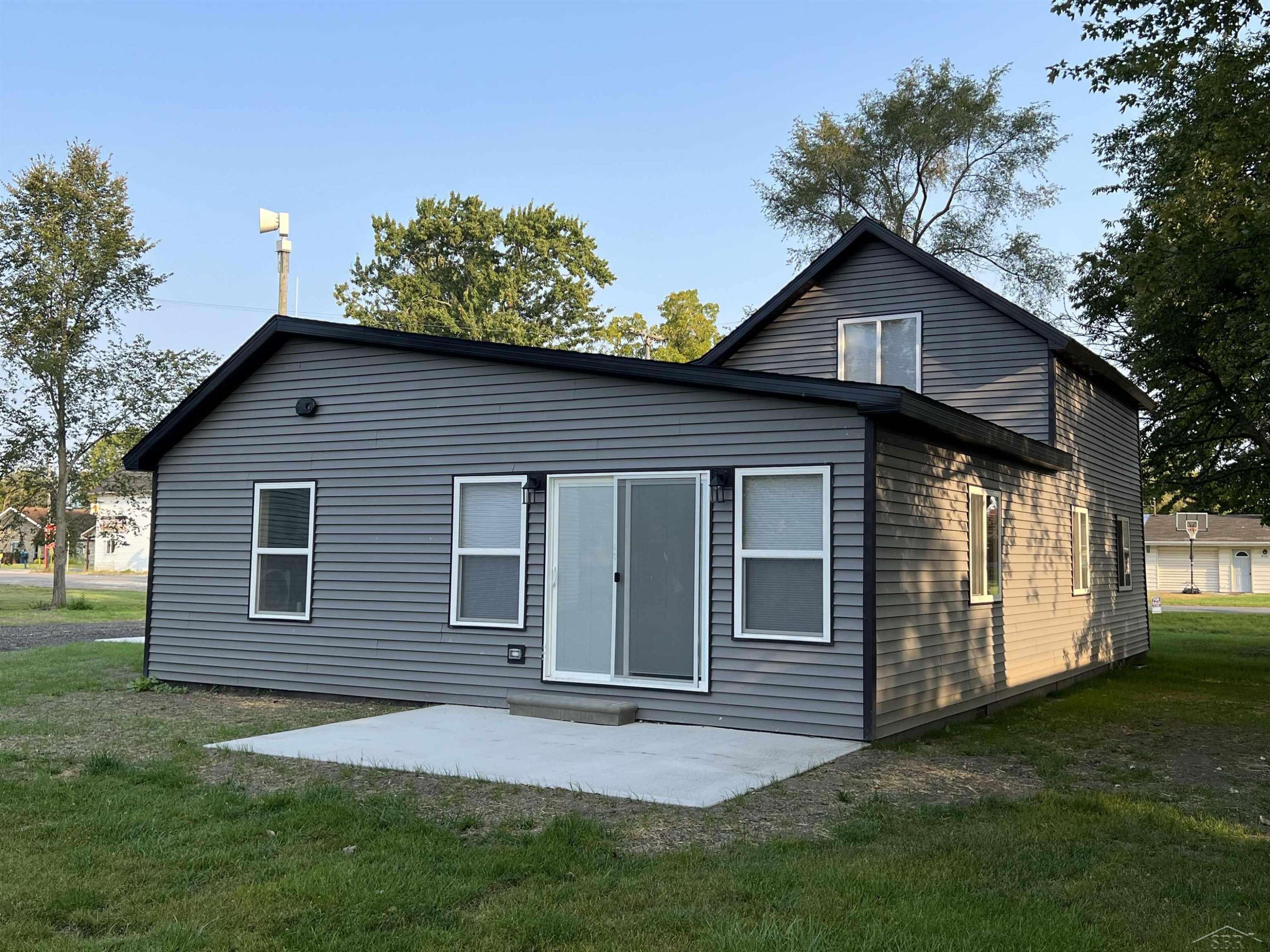 Freeland, MI 48623,4518 E Laport