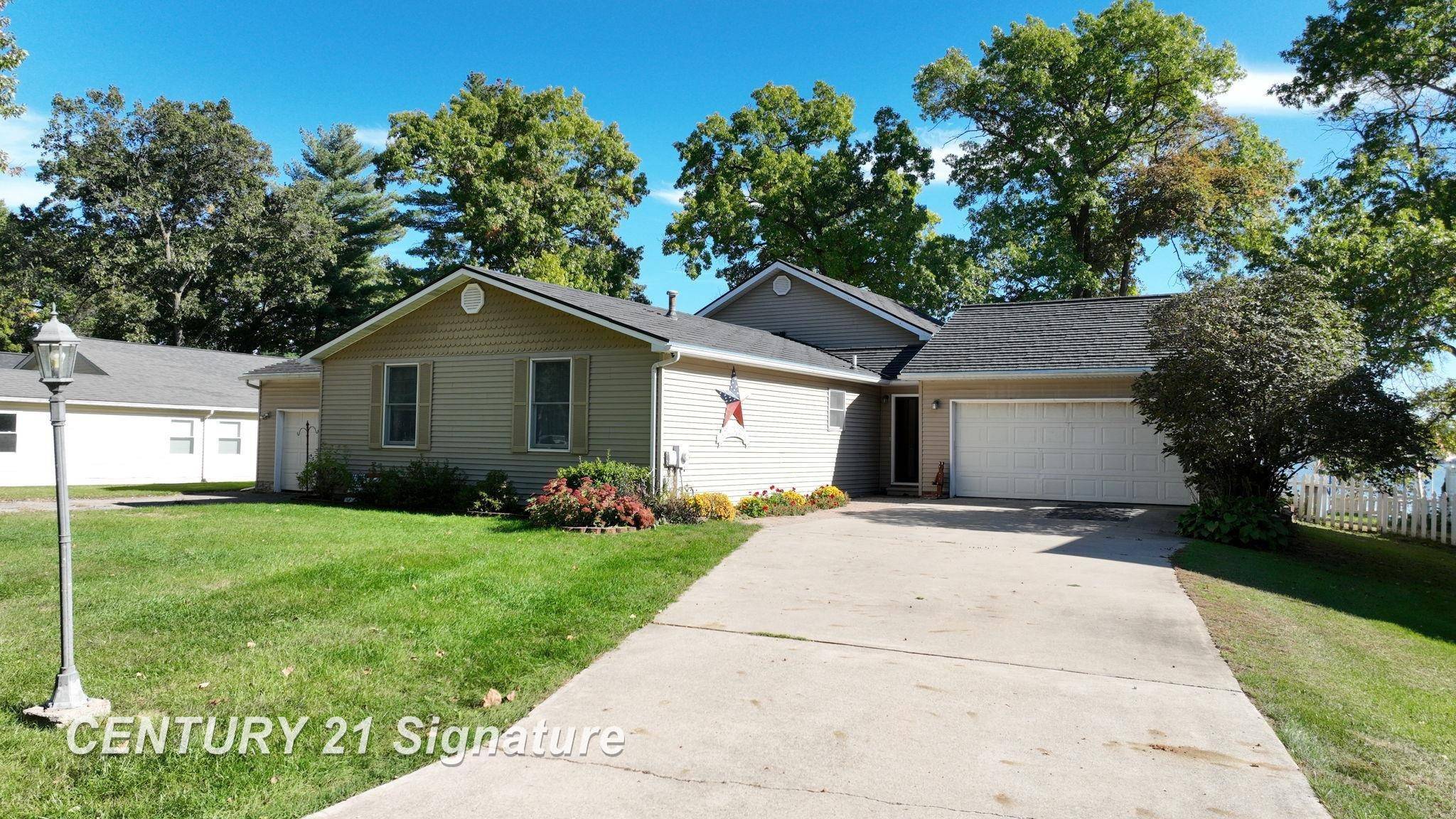 Lapeer, MI 48446,2176 Martha Hulbert Drive