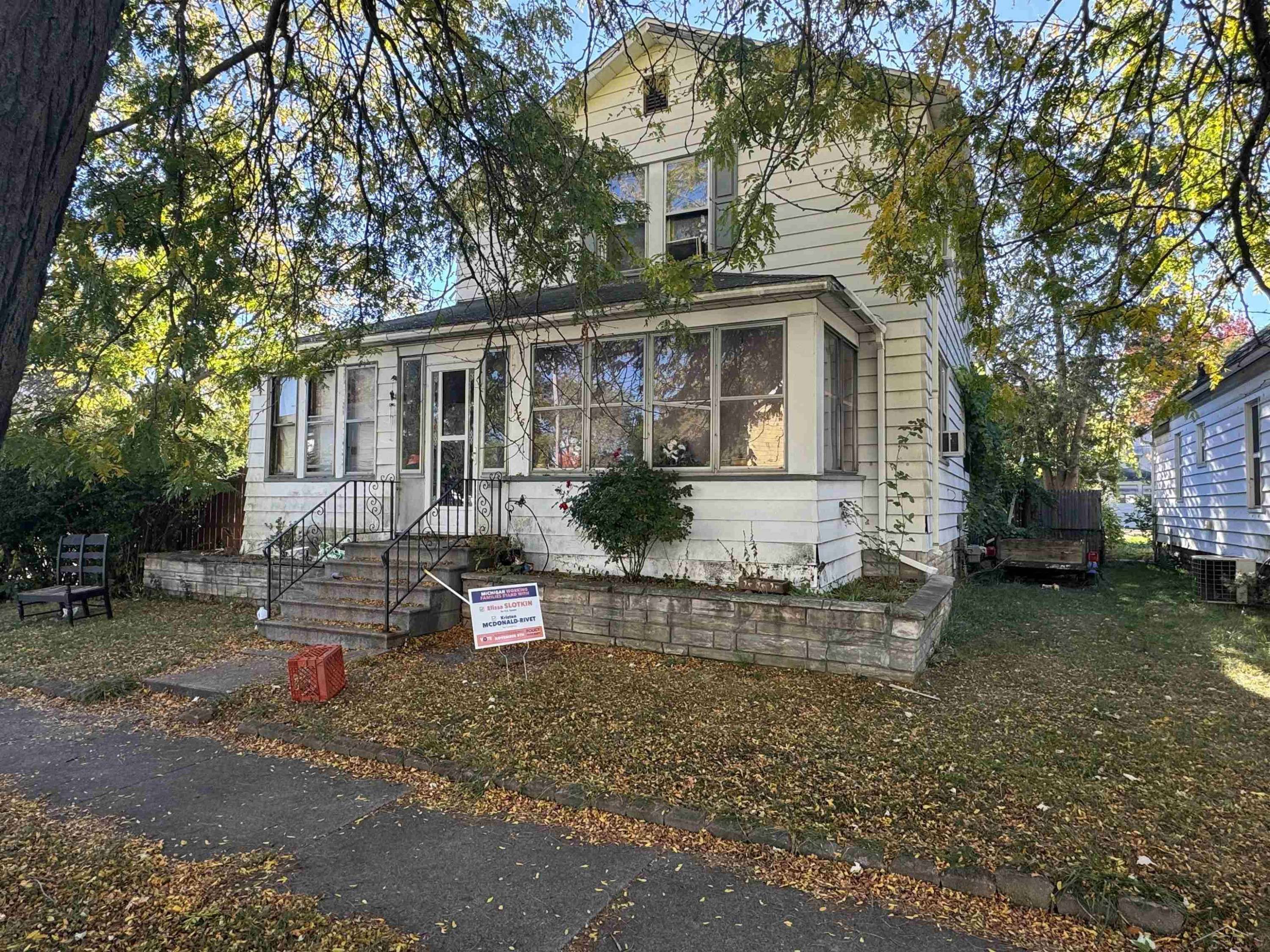 Saginaw, MI 48602,1215 Throop Street