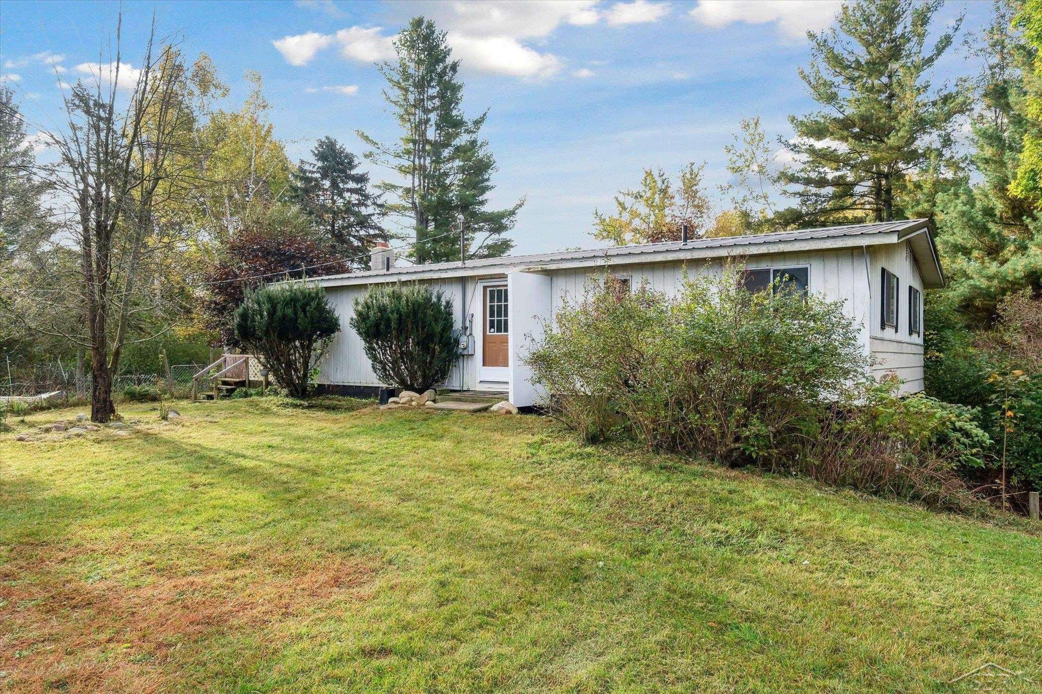 Evart, MI 49631,8405 Waters Edge Drive
