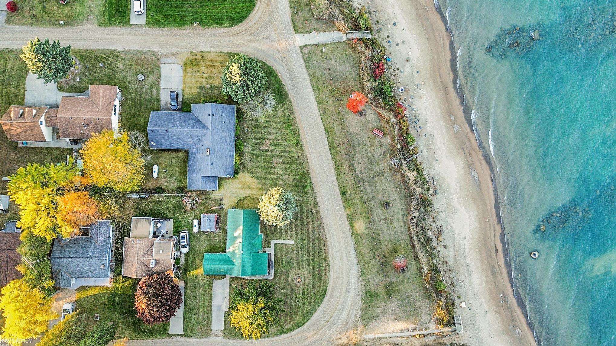 Deckerville, MI 48427,3453 Shoreview Drive