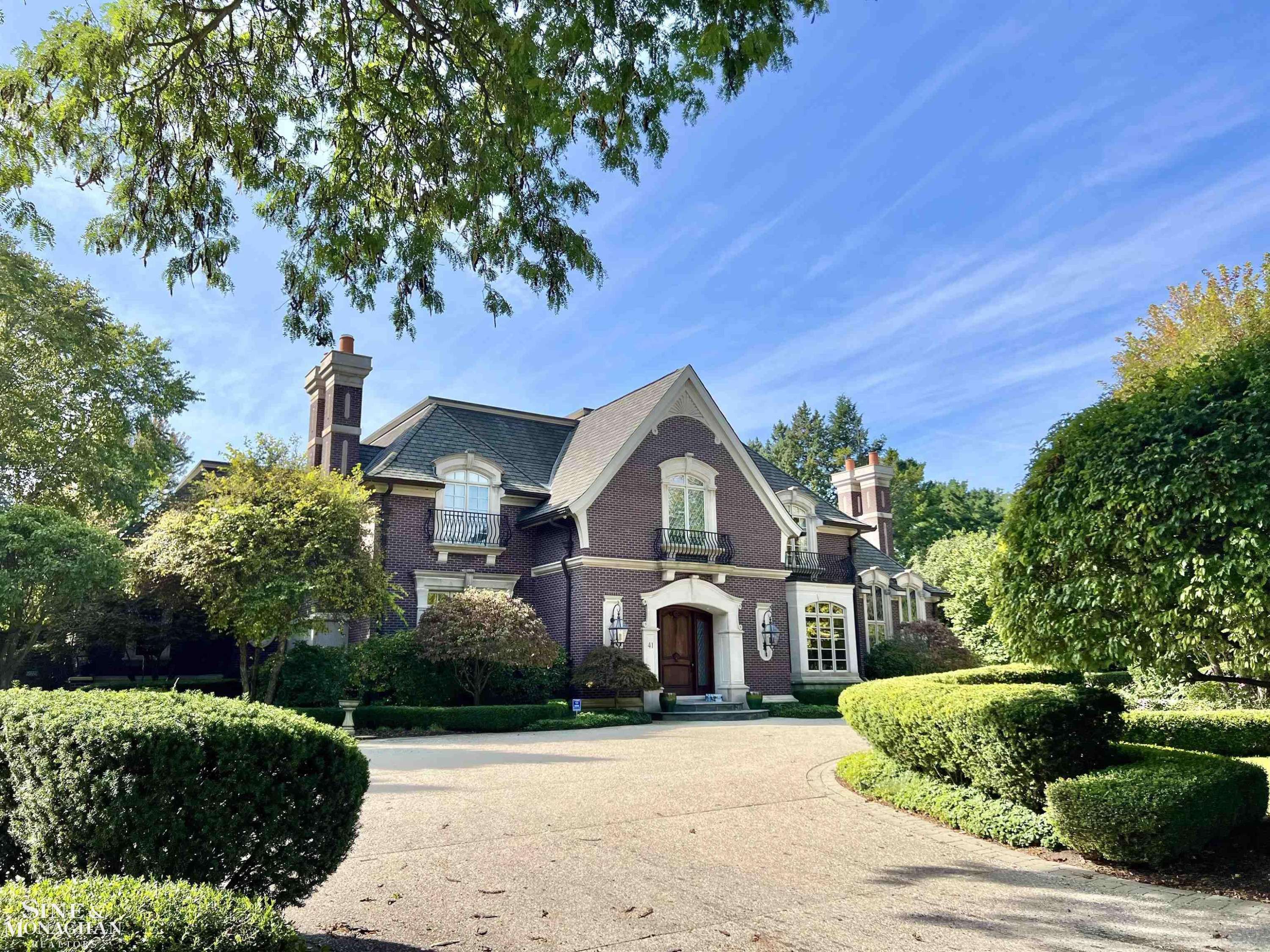 Grosse Pointe Shores, MI 48236,41 Renaud