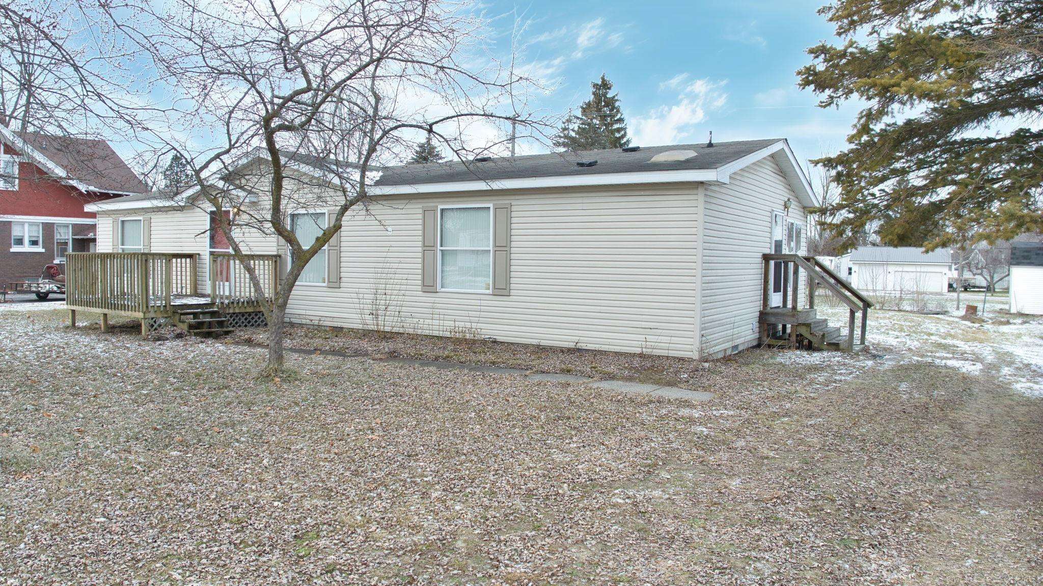 Saginaw, MI 48604,956 W Stoker